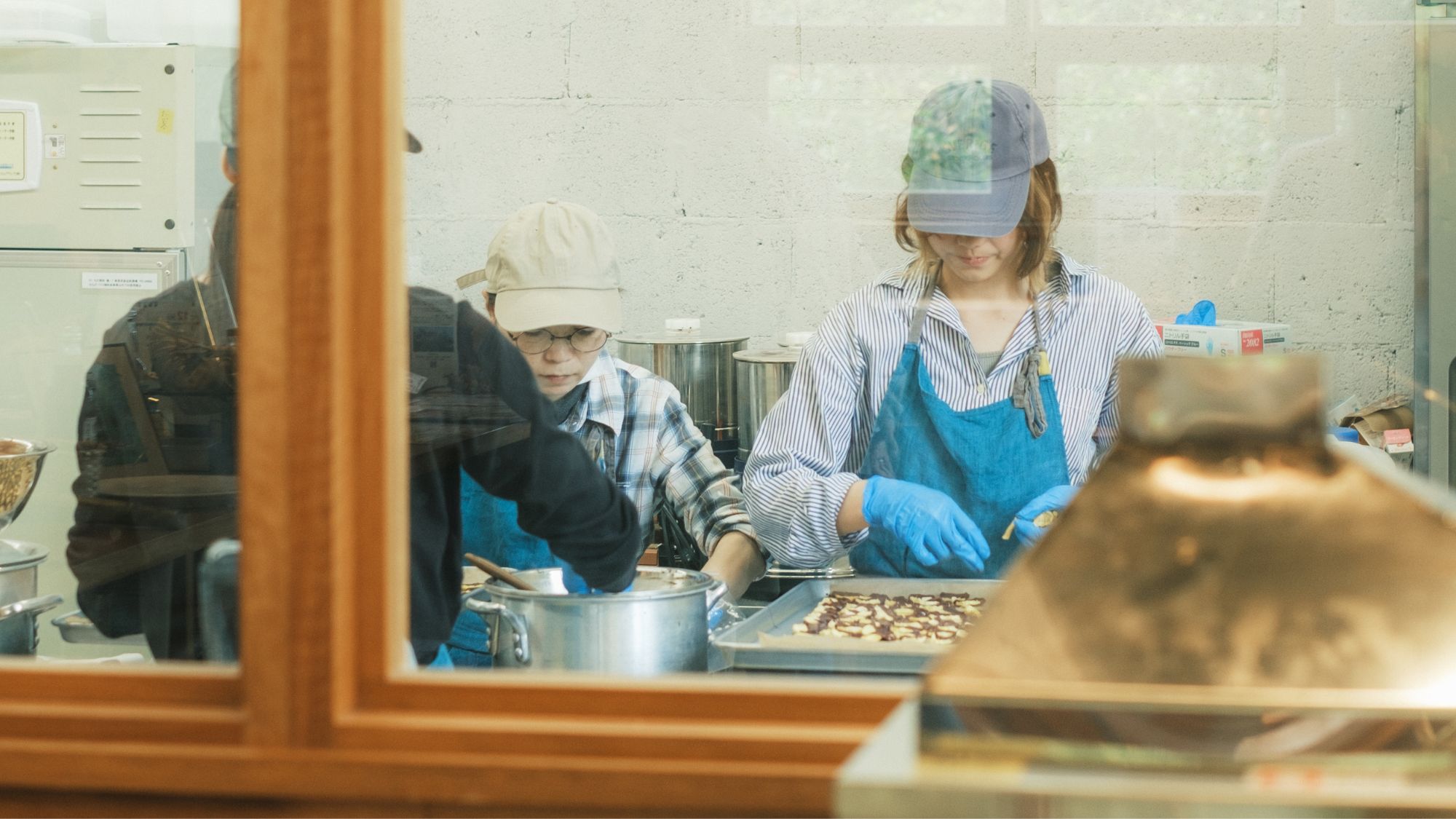 OKINAWA CACAO｜当館から徒歩約6分