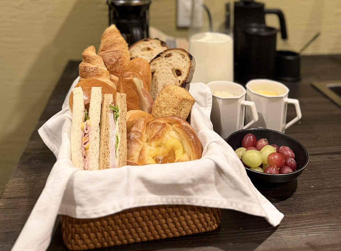 【朝食一例】パン食or和食を選択可能