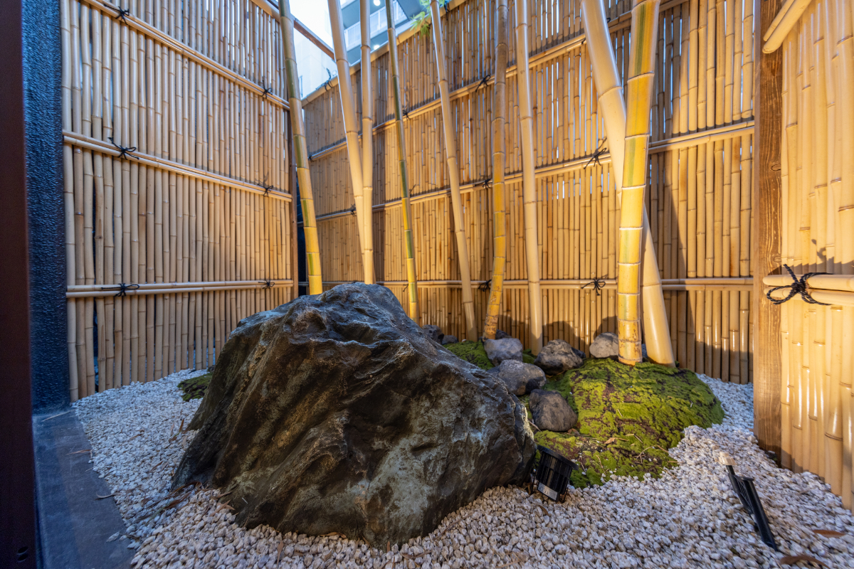 4F 銀の間 ベランダの坪庭