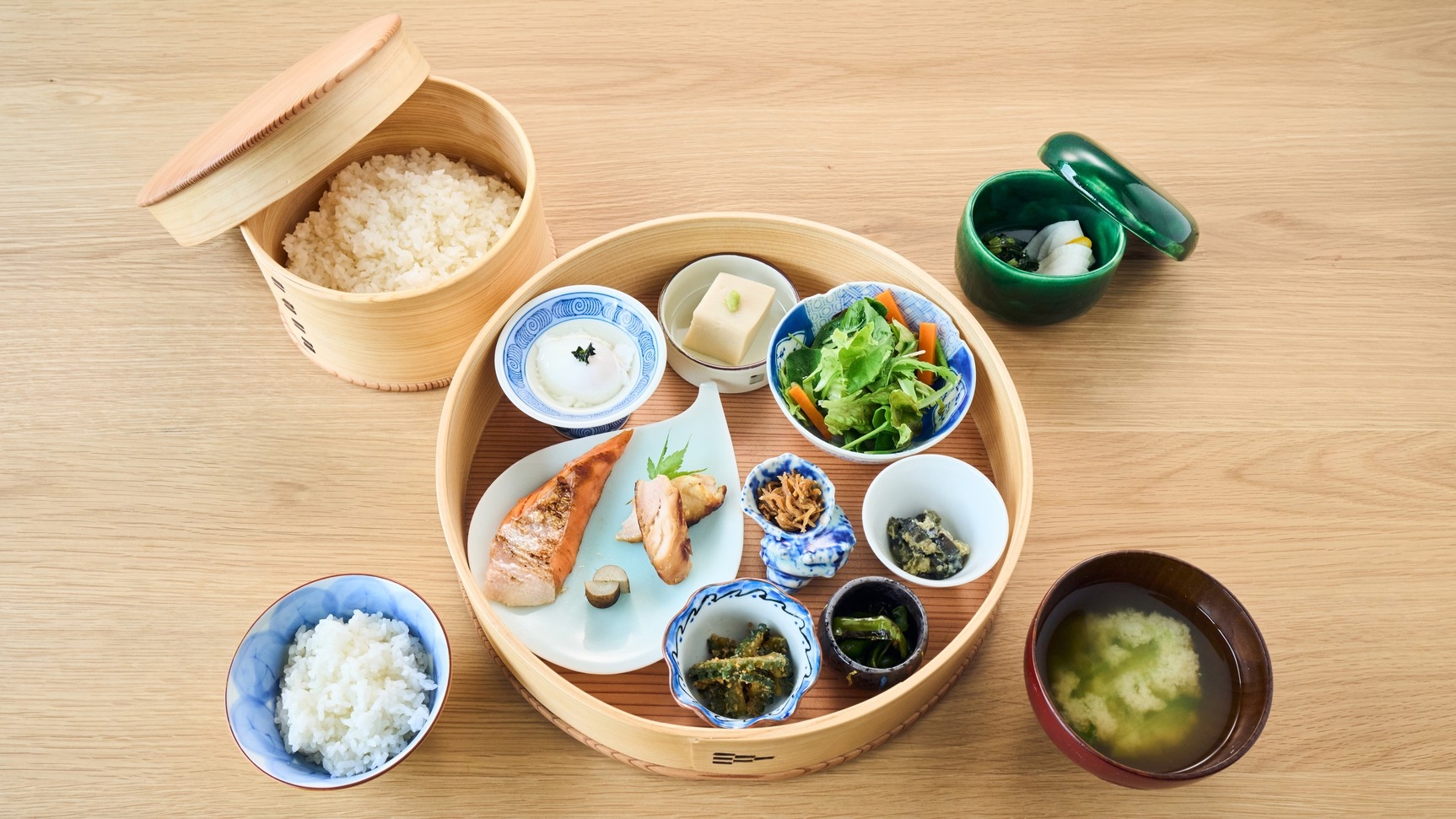 ちょっと贅沢な特別創作懐石を個室でゆっくり堪能する【2食付】