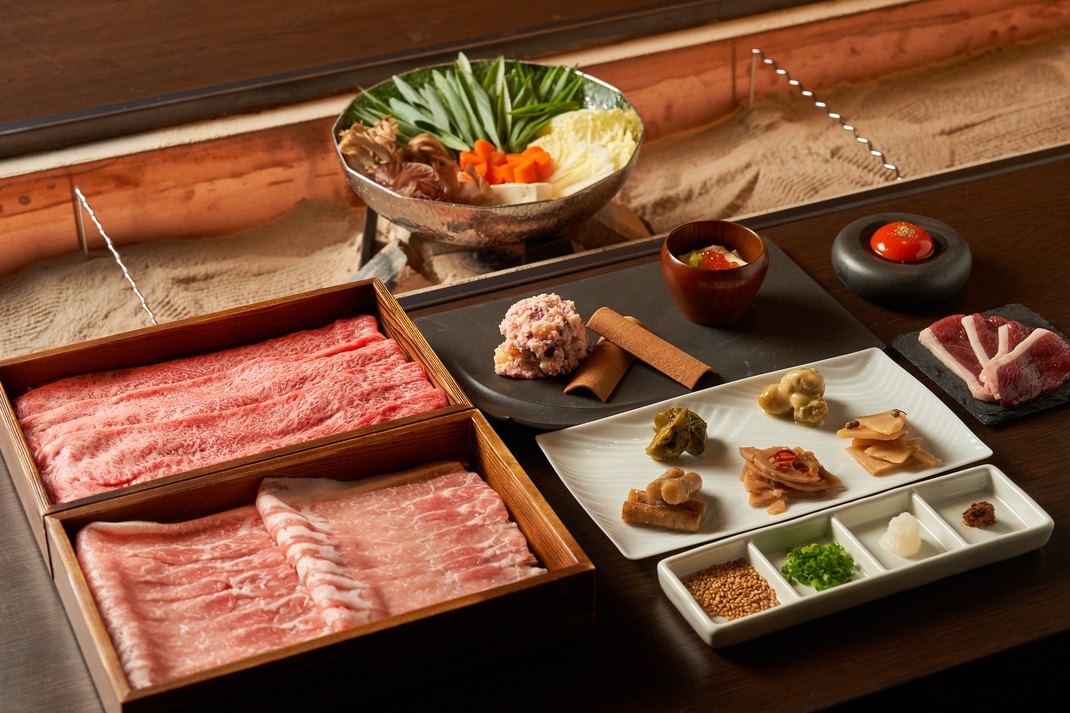 サプライズプランナーと作る大切な方との想い出【夕朝食付き】夕食時間19:30〜