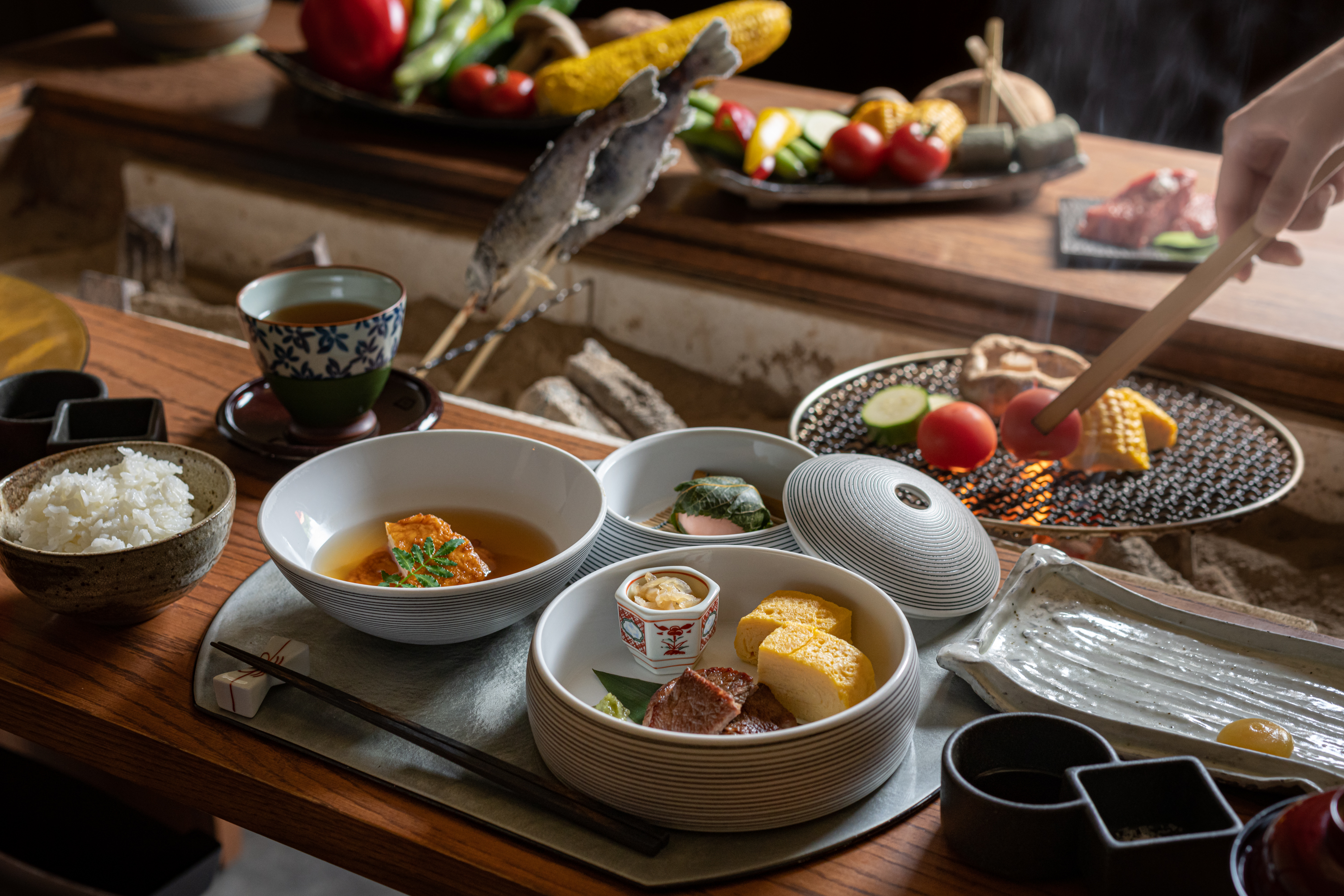 囲炉裏朝食