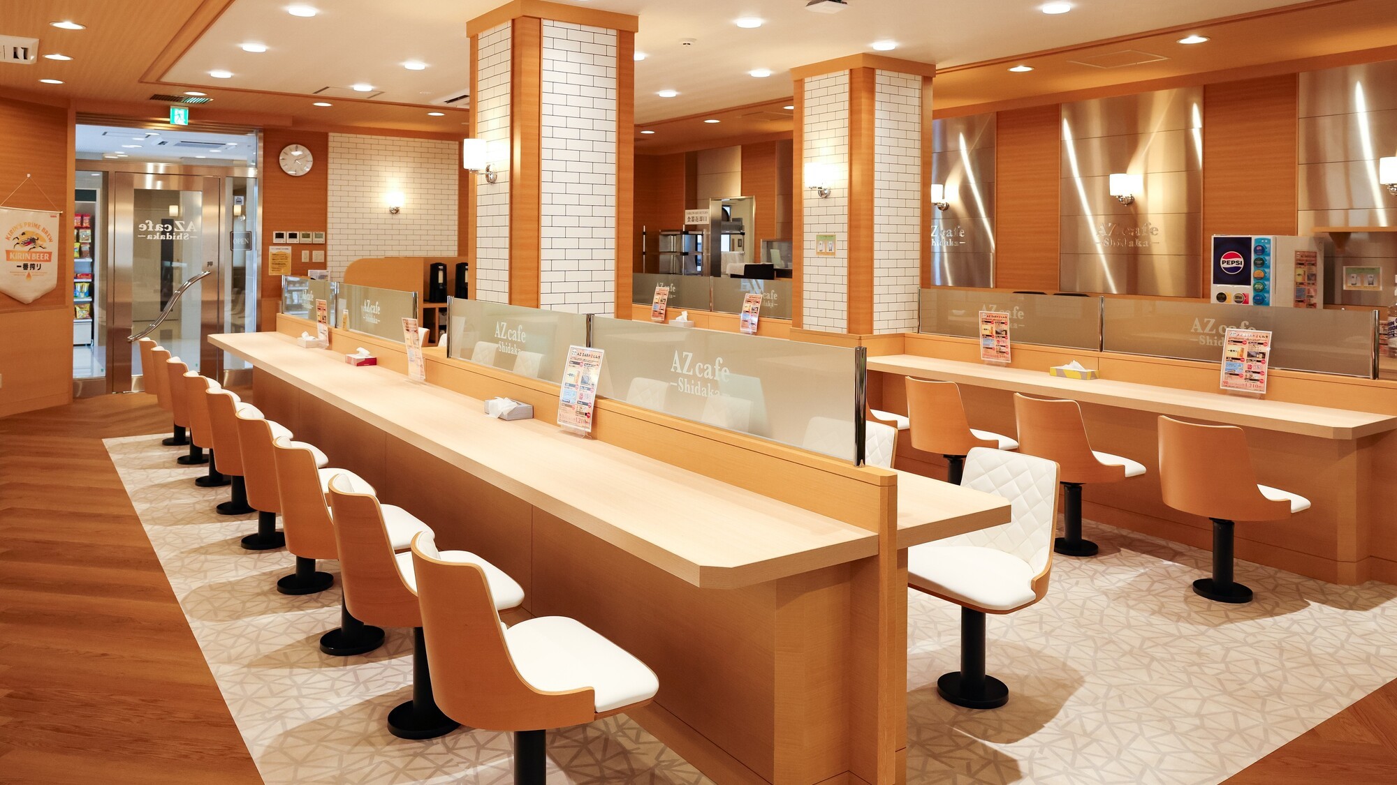 AZcafe Shidaka店内
