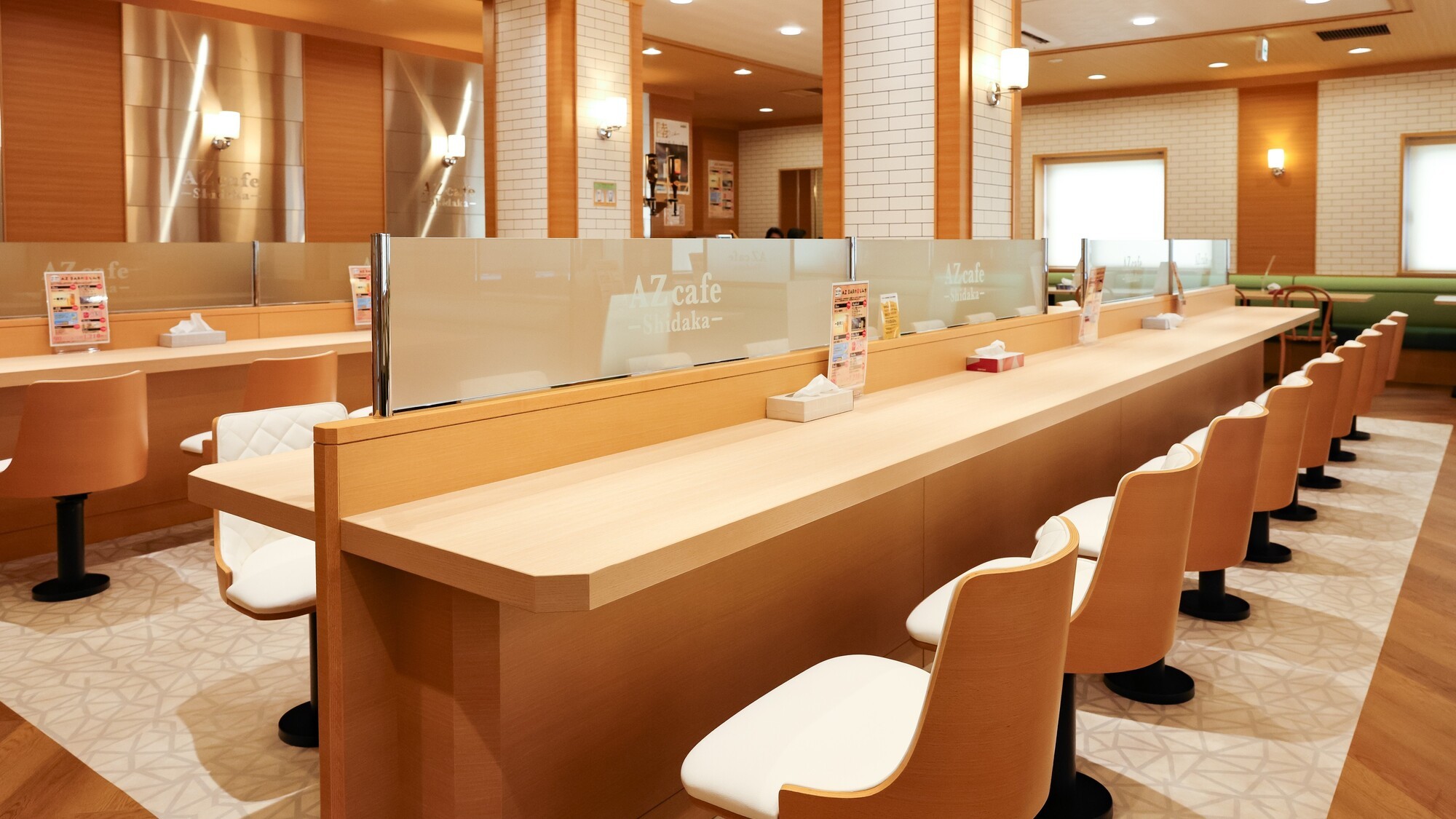 AZcafe Shidaka店内