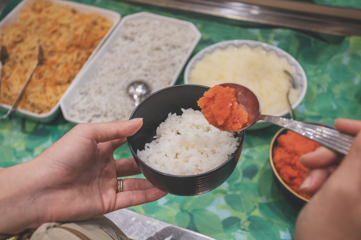 ★昭和レトロ【ご褒美バイキングプラン】カニや牛タン食べ放題!スタンダートプラン