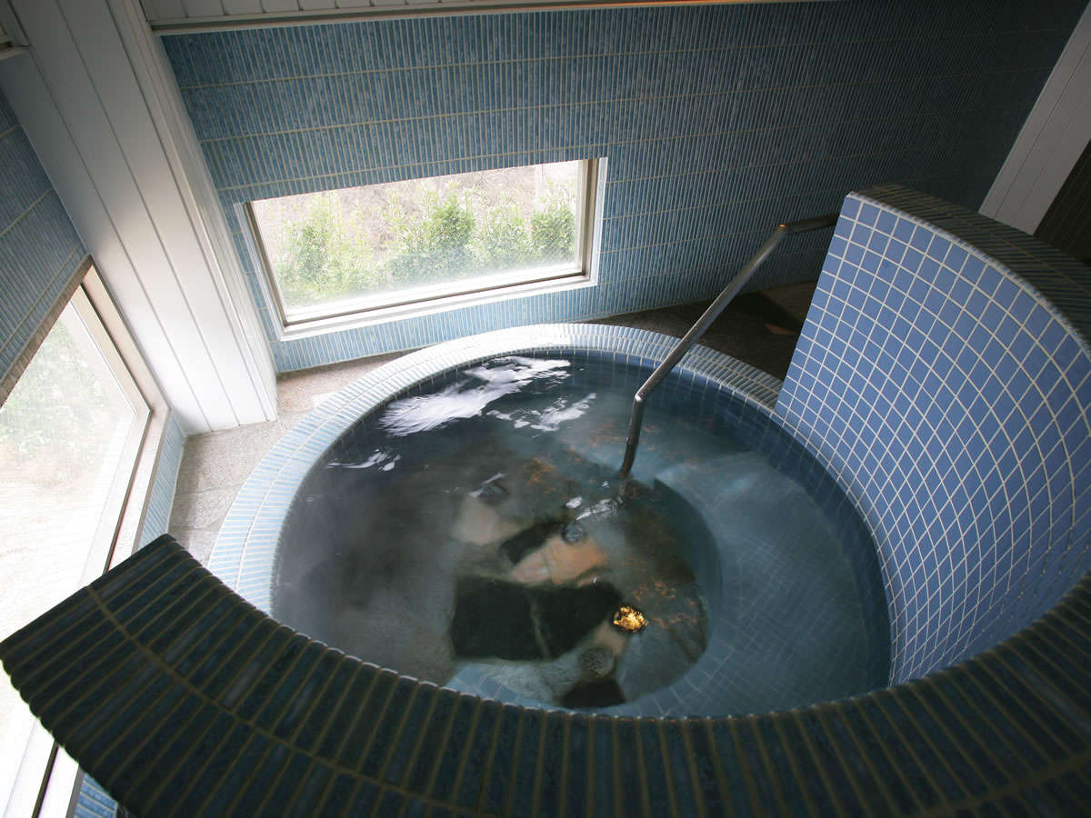 女性限定風呂『洞窟風呂』