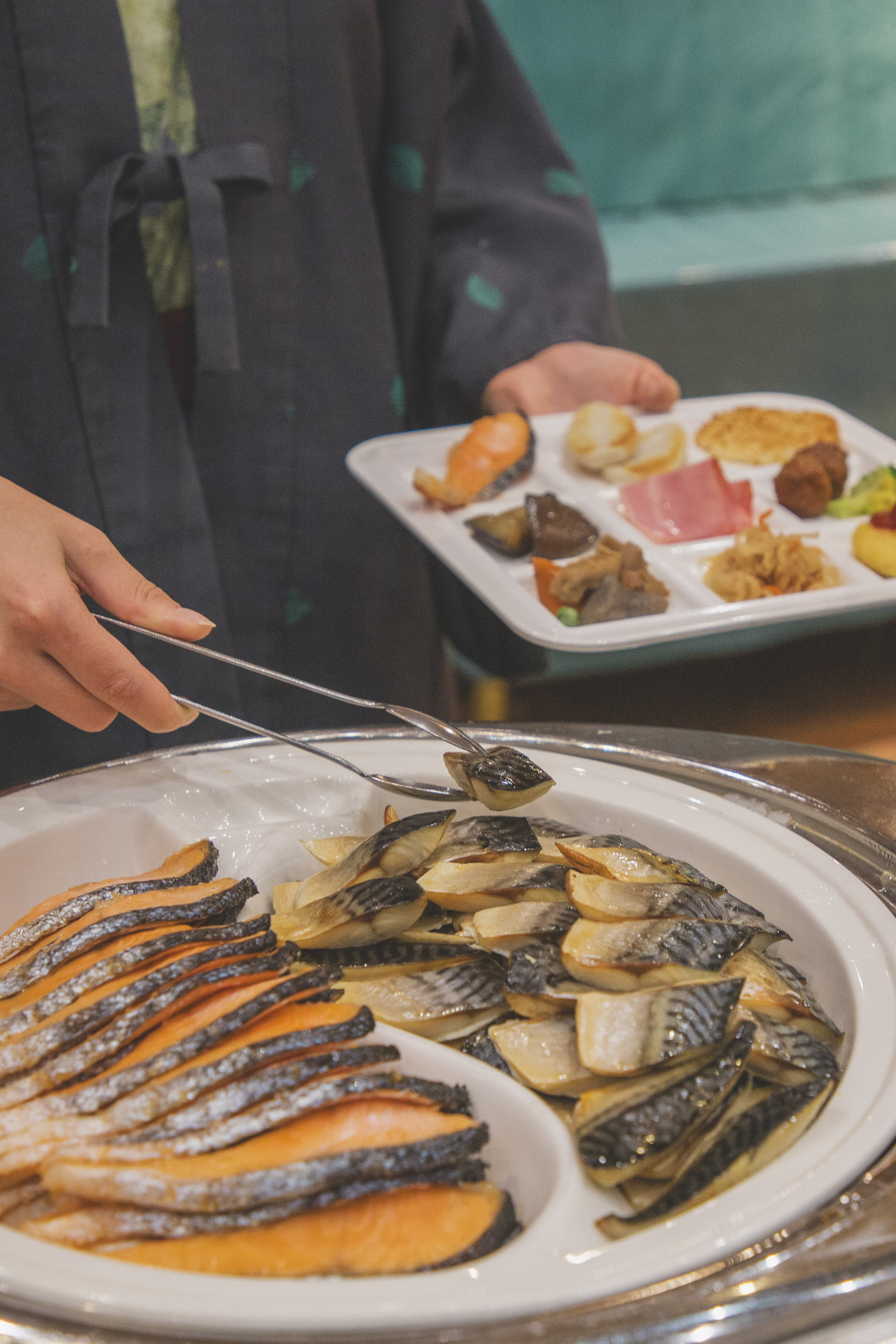 朝食
