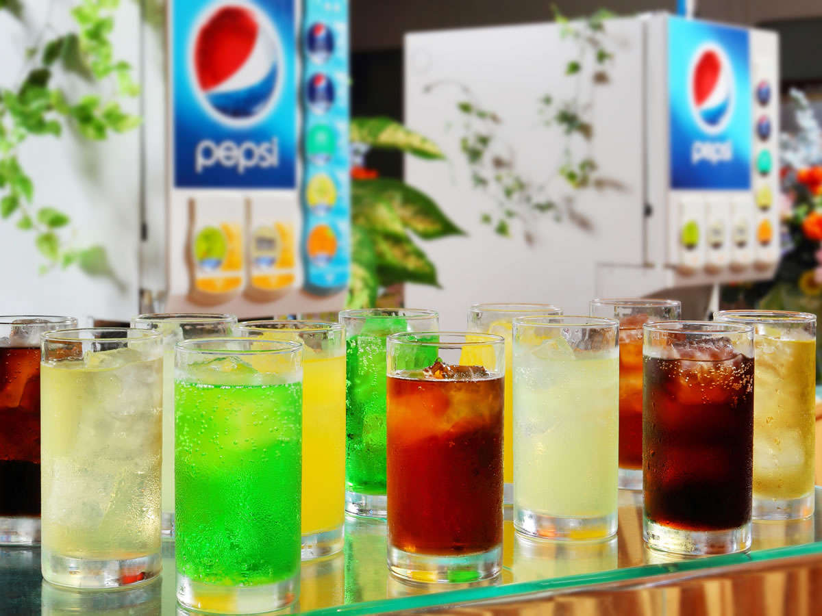 バイキング中はソフトドリンクもご自由に...