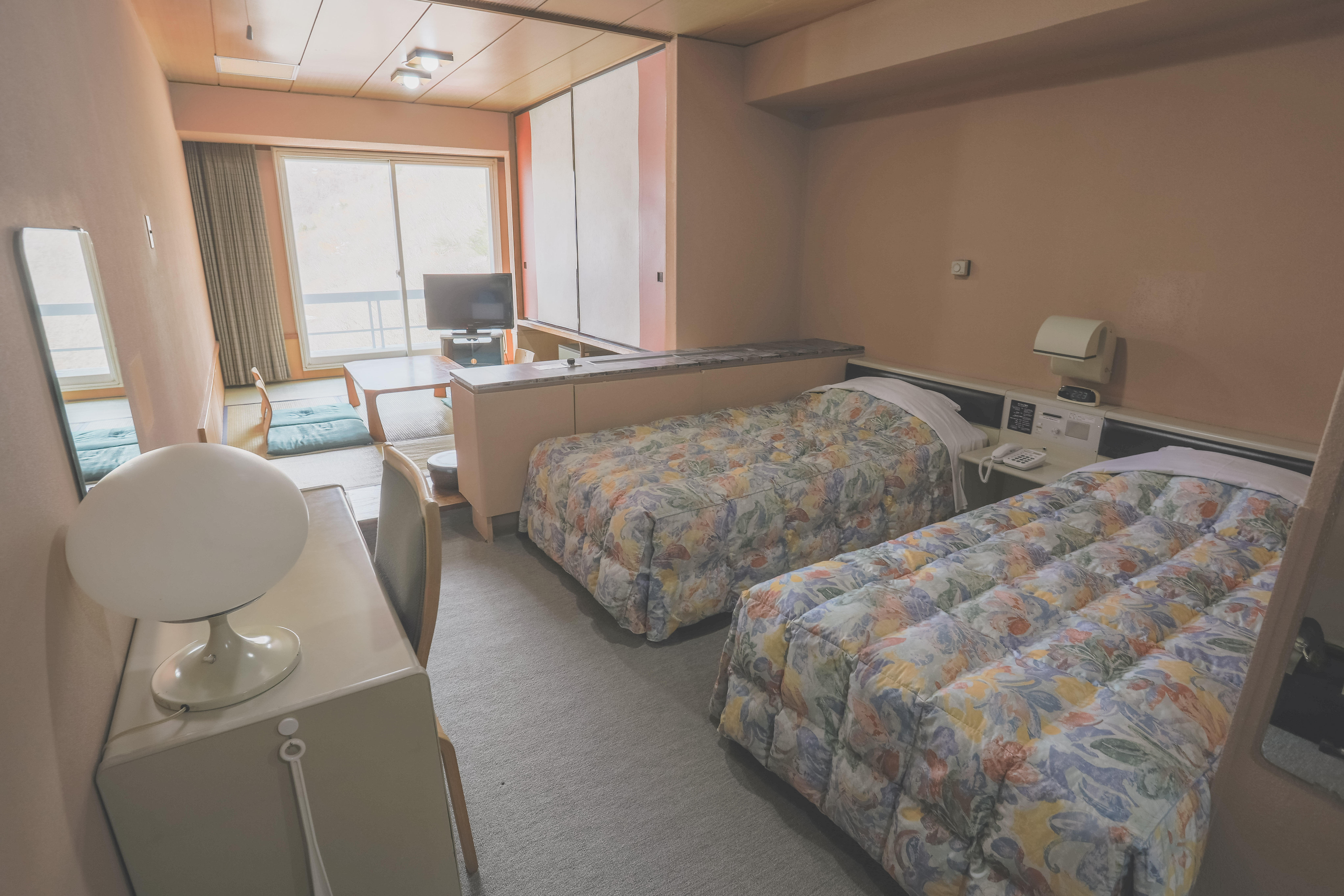 お部屋