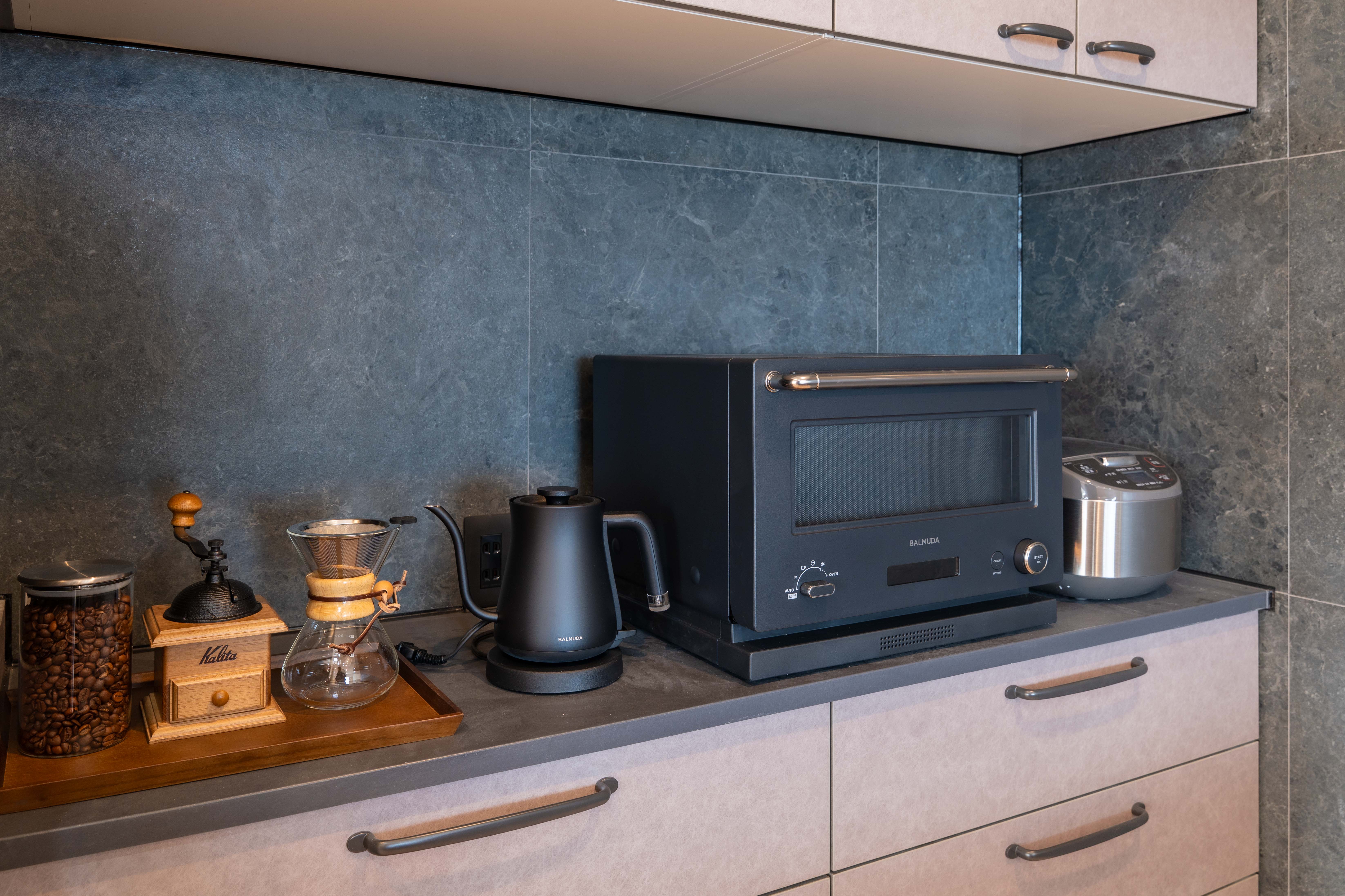 【蒼望楼concept琉球】調理家電もバルミューダをご準備。