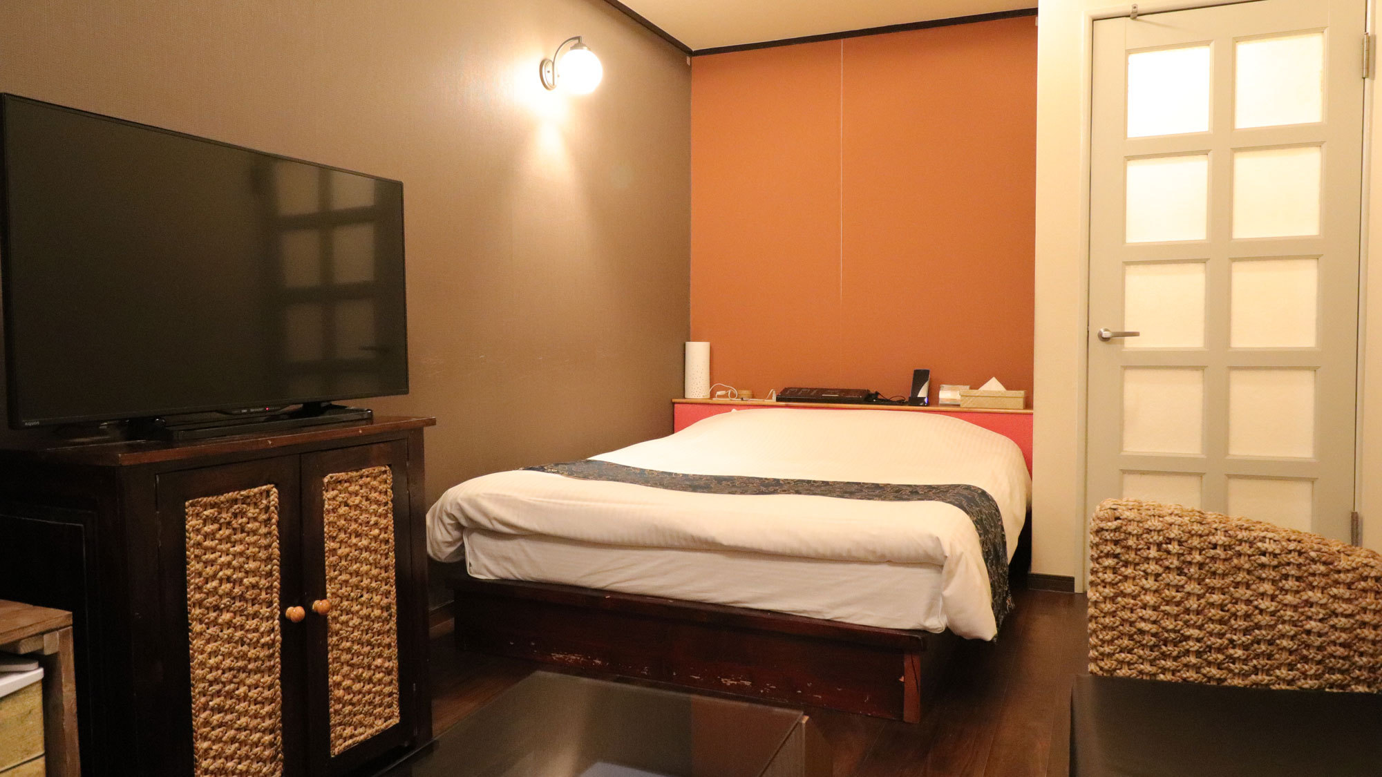 《軽朝食付き》選べる2種の特製トースト／客室の温泉で癒す★広々ダブルでシングル利用 ビジネス応援