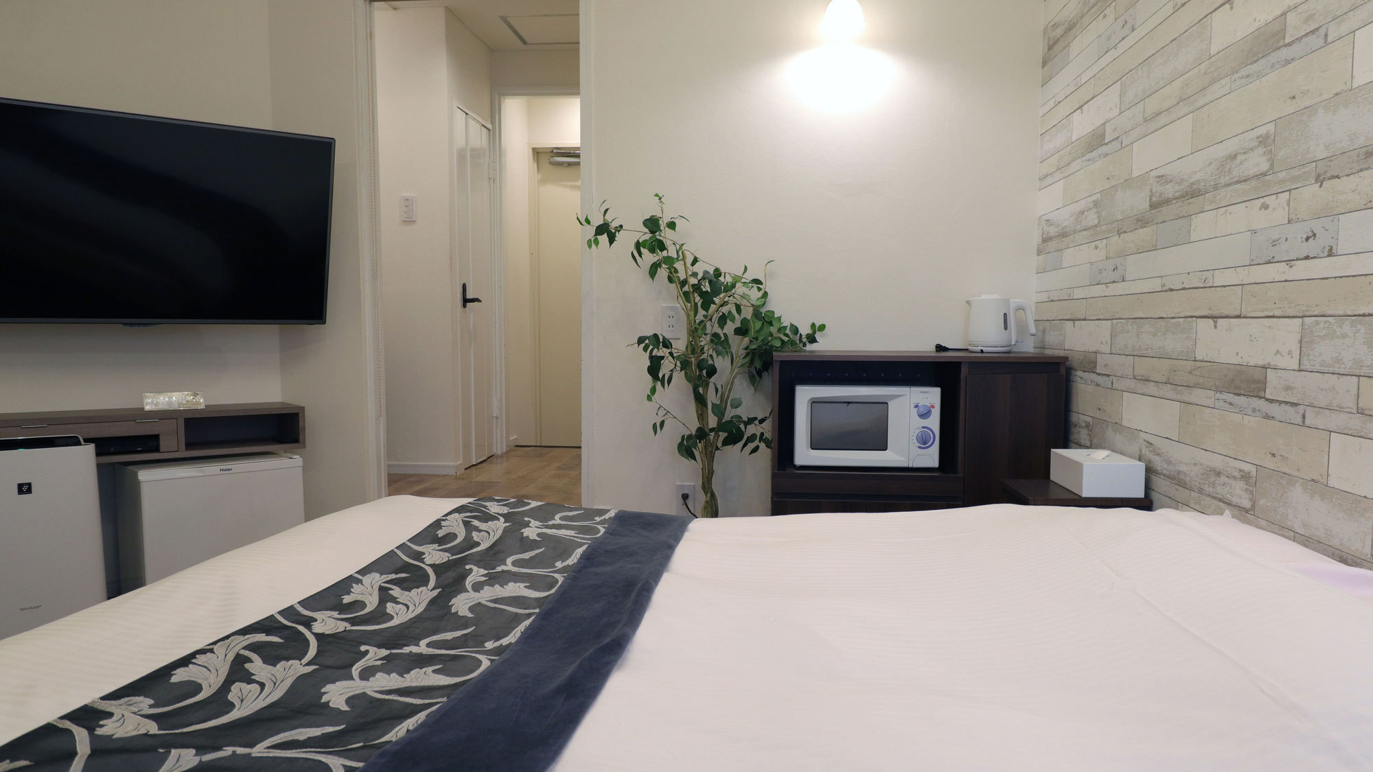 《素泊り》【16時〜翌11時■最大19時間ステイ】観光やビジネスの拠点に＜全室温泉＞