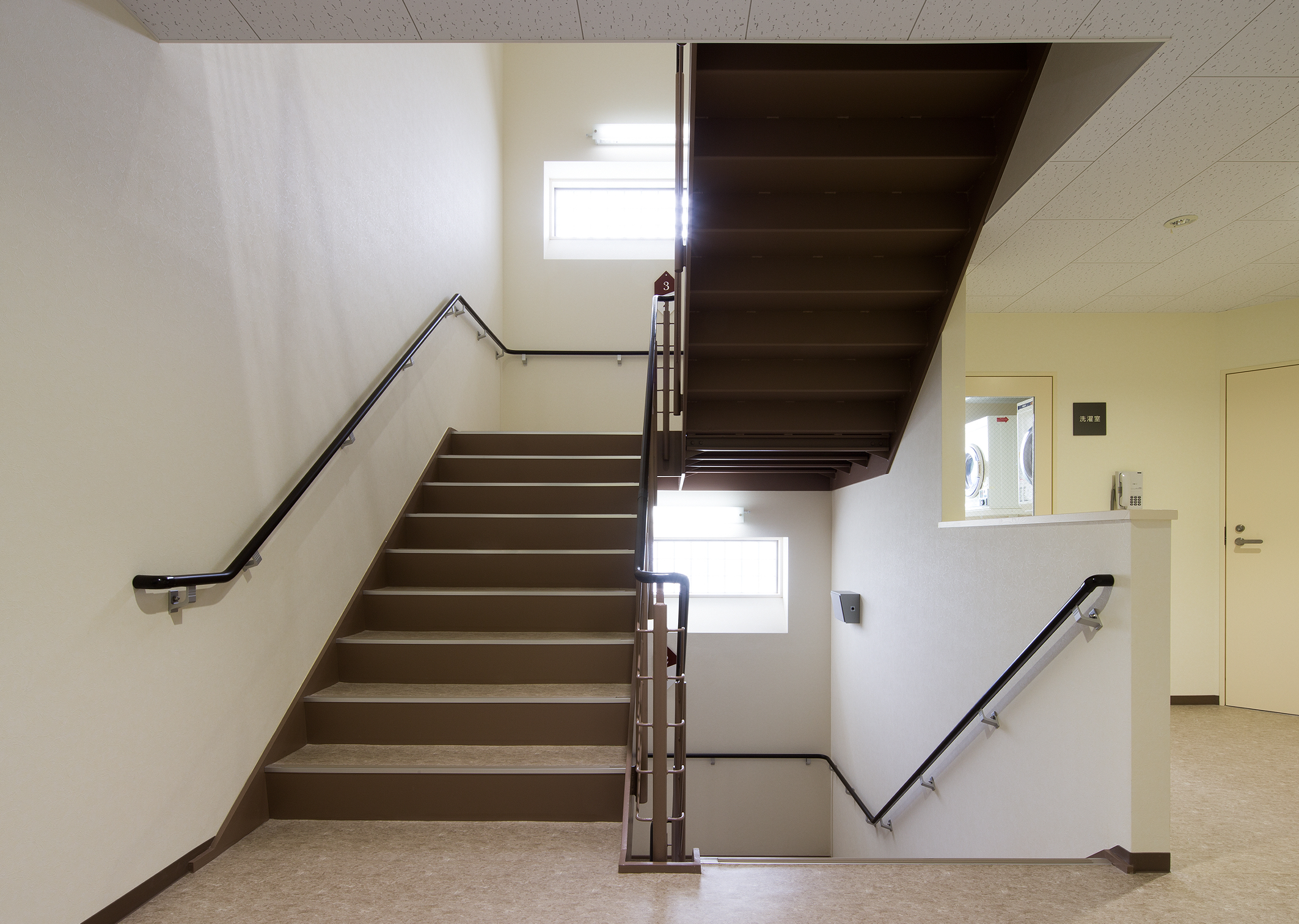 階段ホール