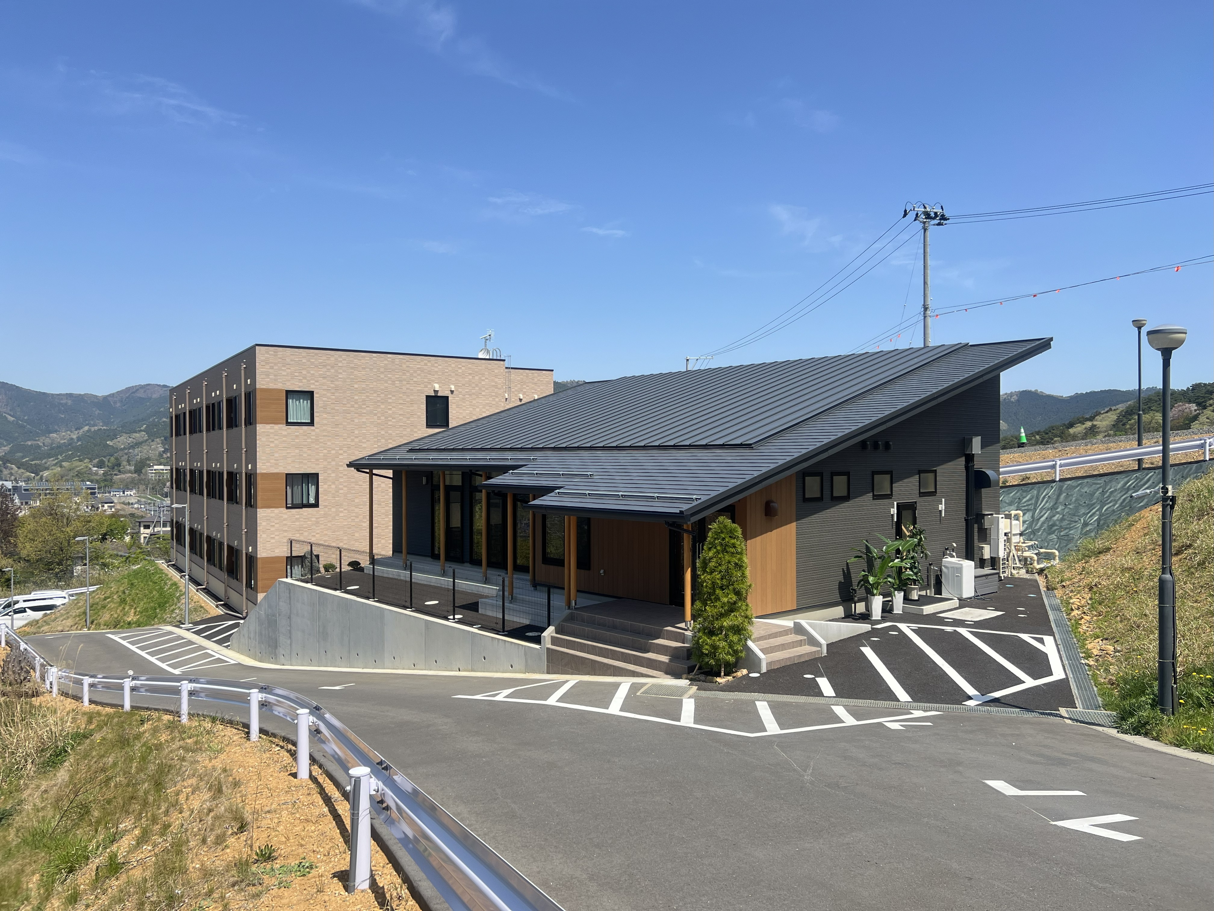 新館食事棟外観