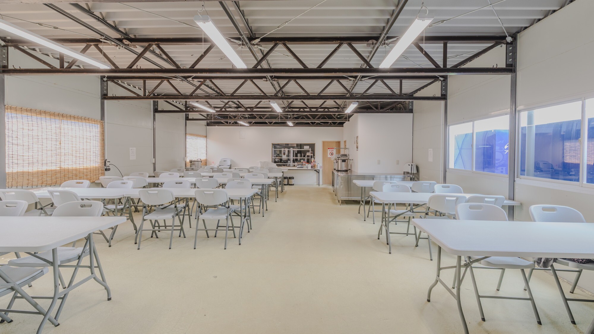 【住吉ビレッジ種子島】食堂（席数42名）