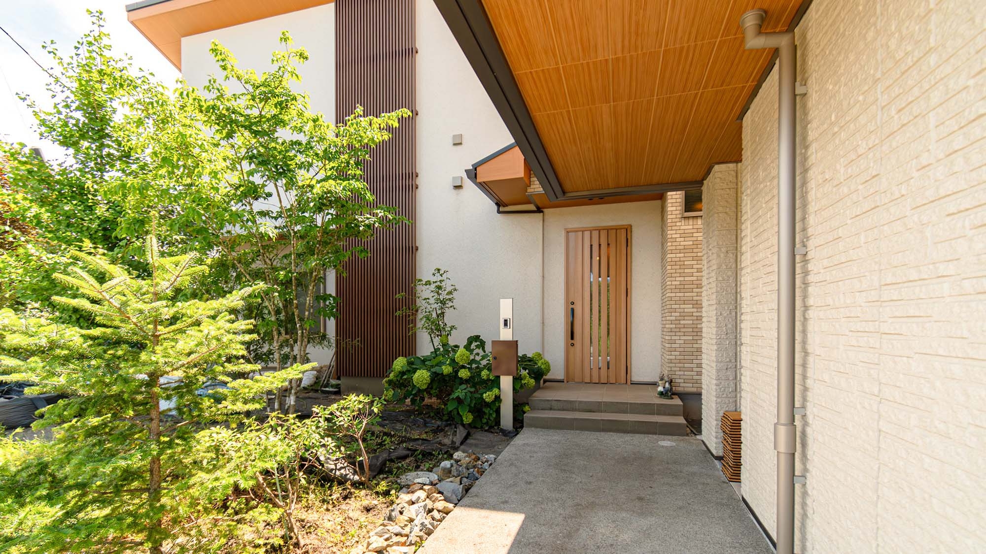 【直前割14日前・10％OFF】宿泊3週間前から予約OK！自然豊かなみなかみでのんびりと（素泊まり）