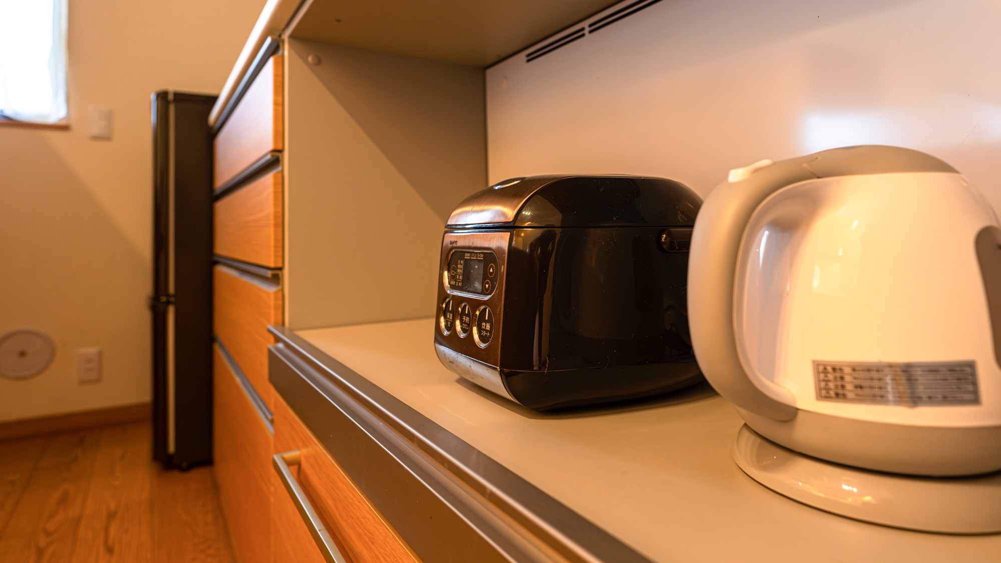 ・【キッチン】あると便利！炊飯器と電気ケトル