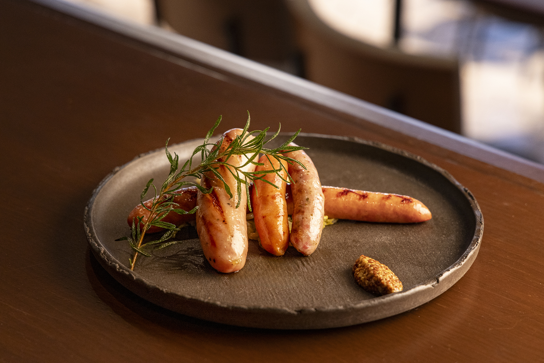 Brew33 Bar（ブリューサーティースリーバー）