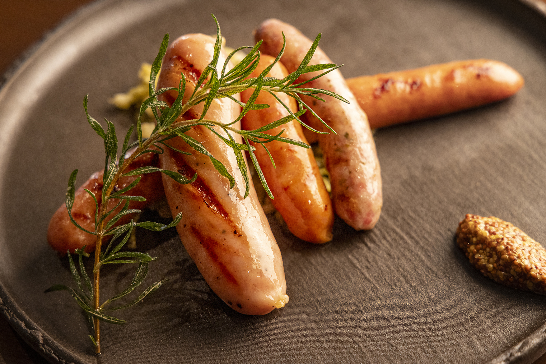 Brew33 Bar（ブリューサーティースリーバー）