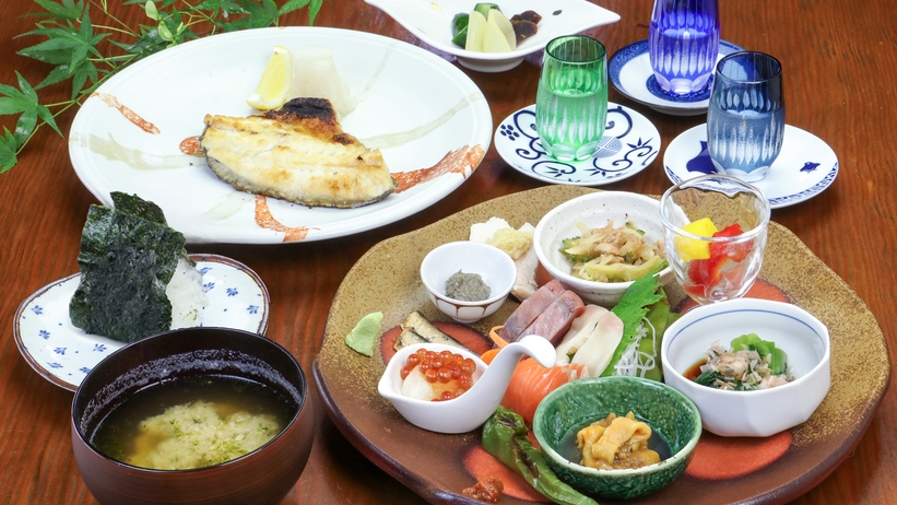 ☆【日本酒を贅沢に】館主自慢の日本酒を好きなだけ♪酒飲み放題八寸プラン