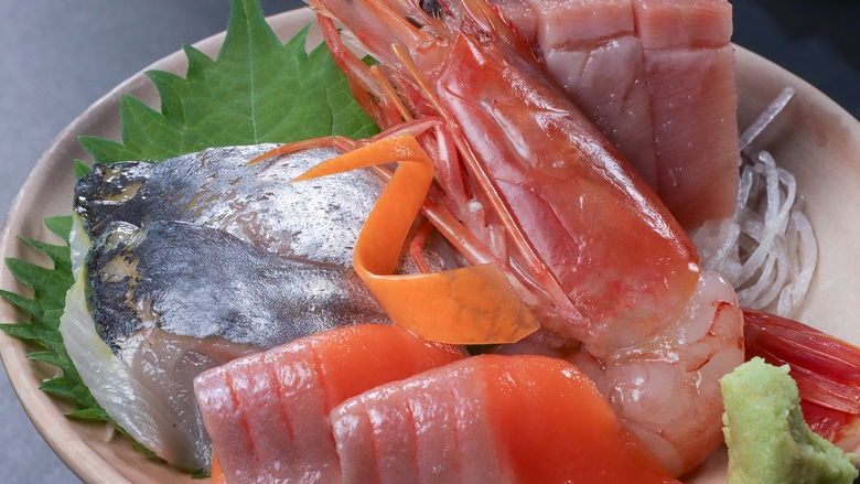 【５％OFF】【楽天スーパーSALE】旅の最大の魅力！ご当地料理を堪能する贅沢プラン♪