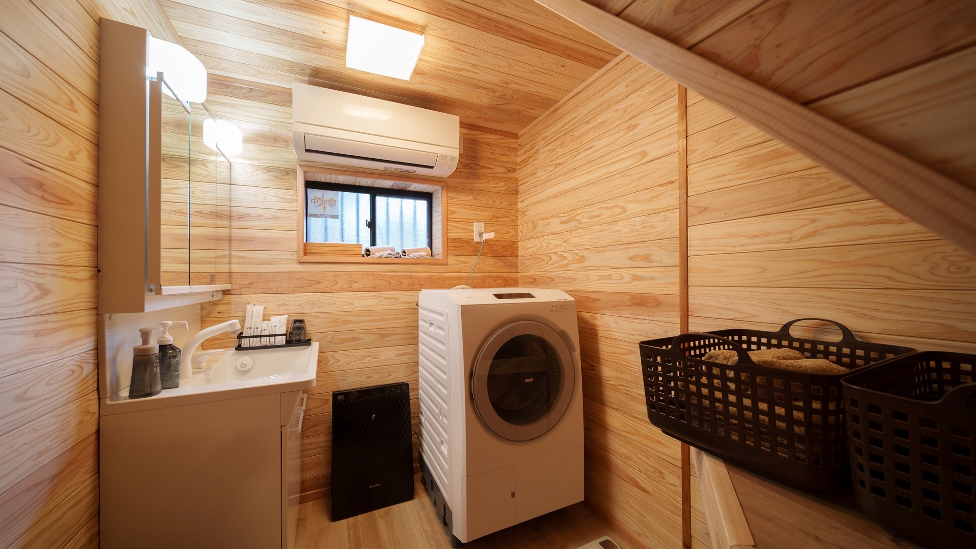 【洗面台・ランドリールーム】