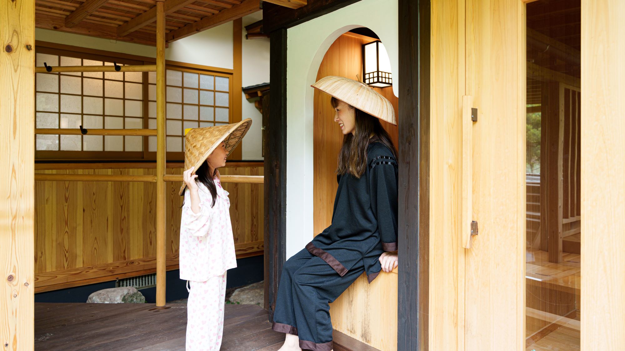 【施設　一例】