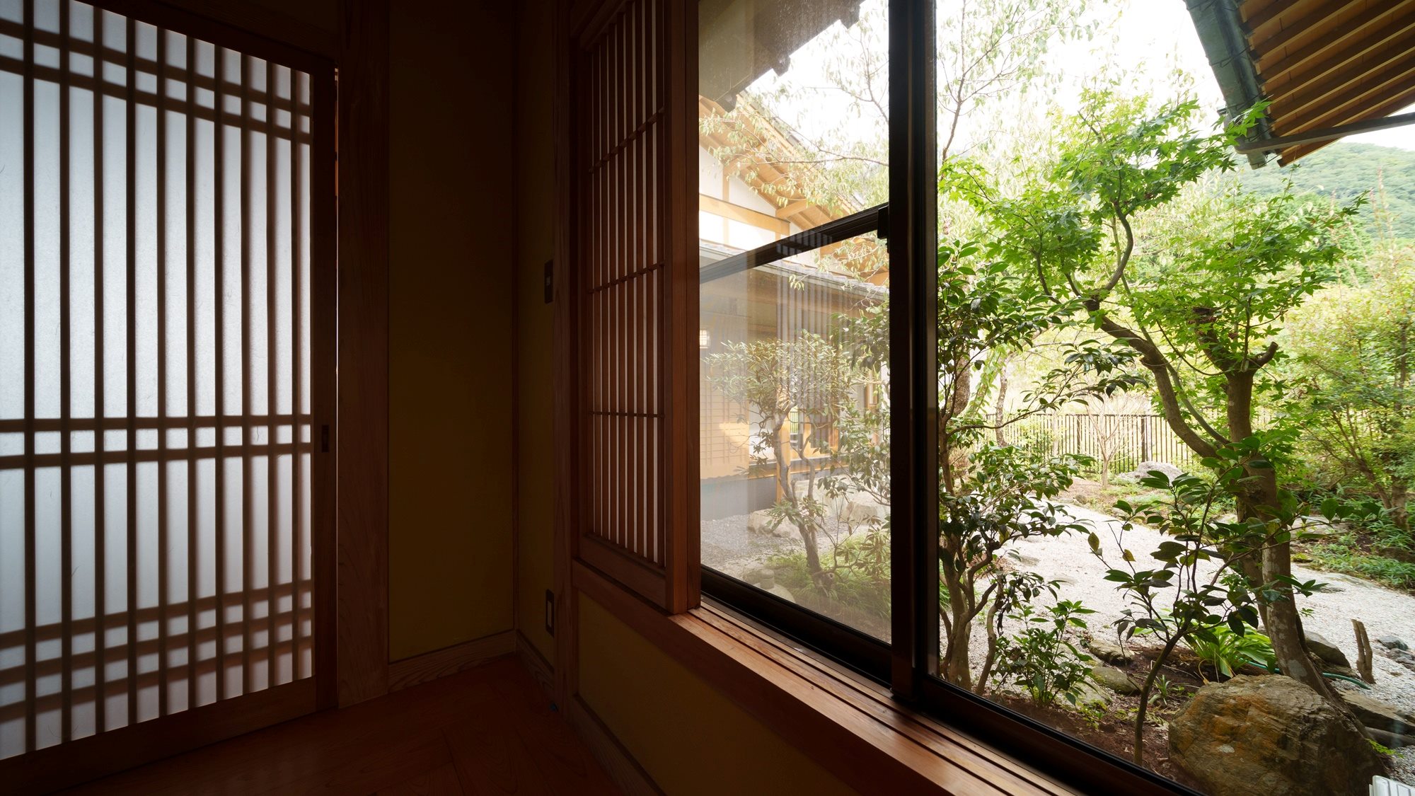 【和室　一例】