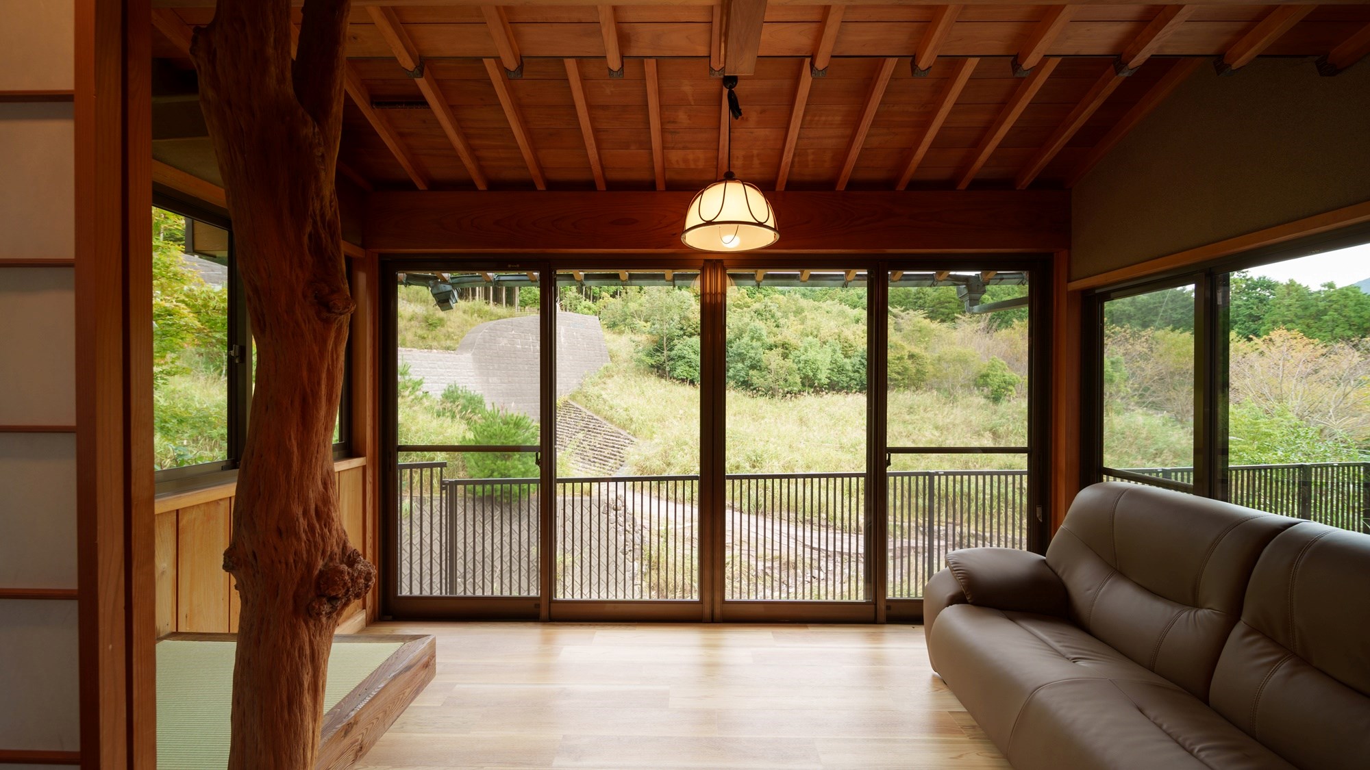 【和室　一例】