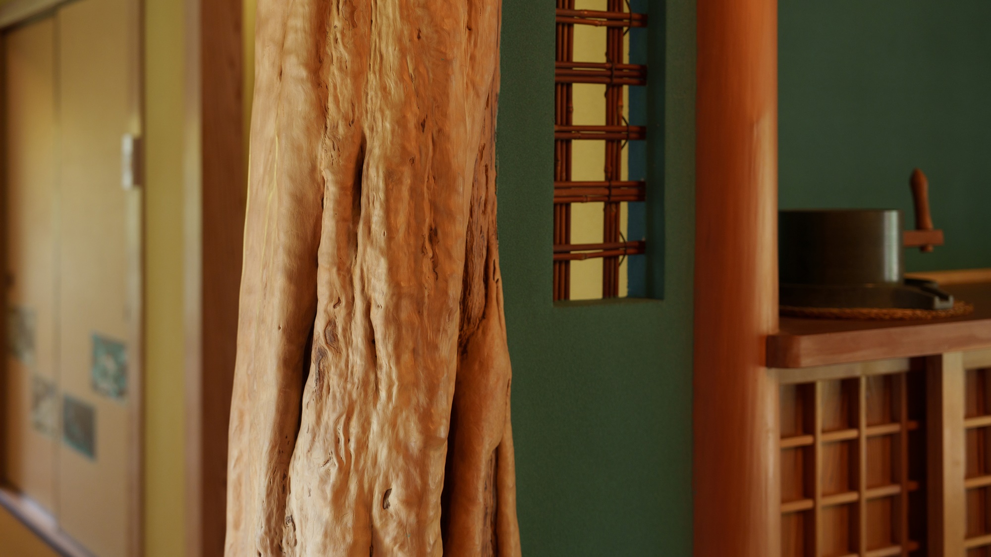 【室内　一例】