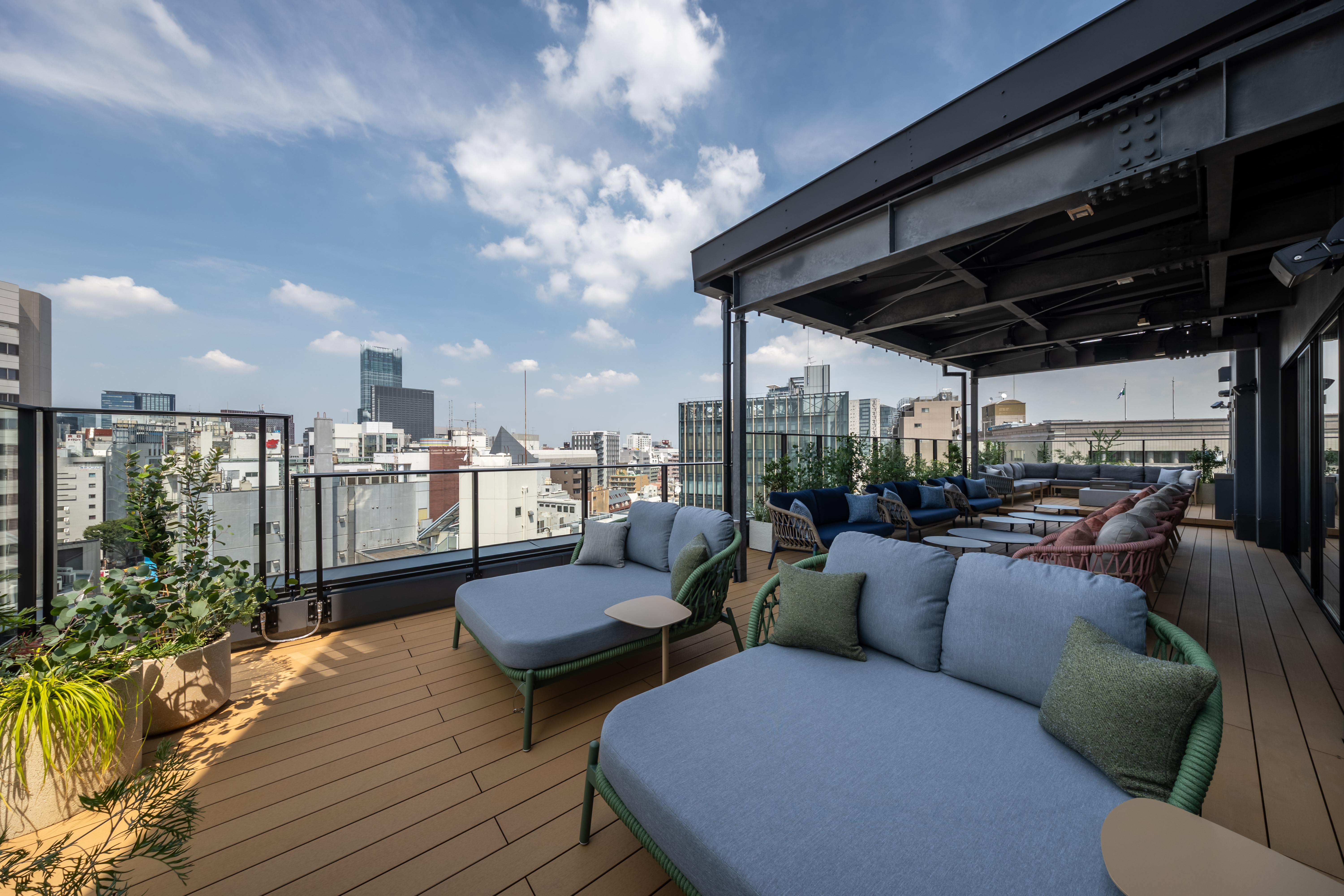 【11階テラス】