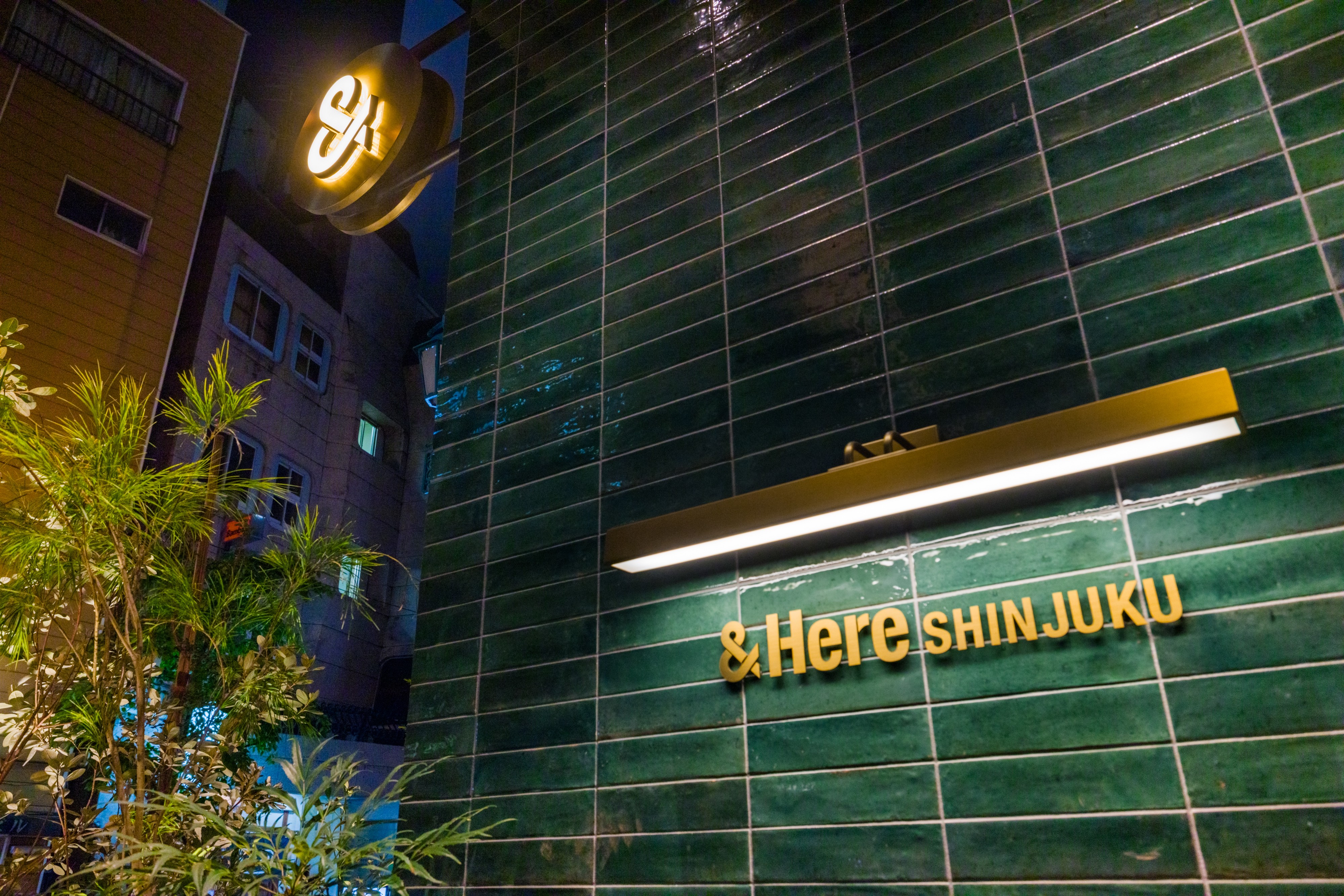 【1階エントランス】