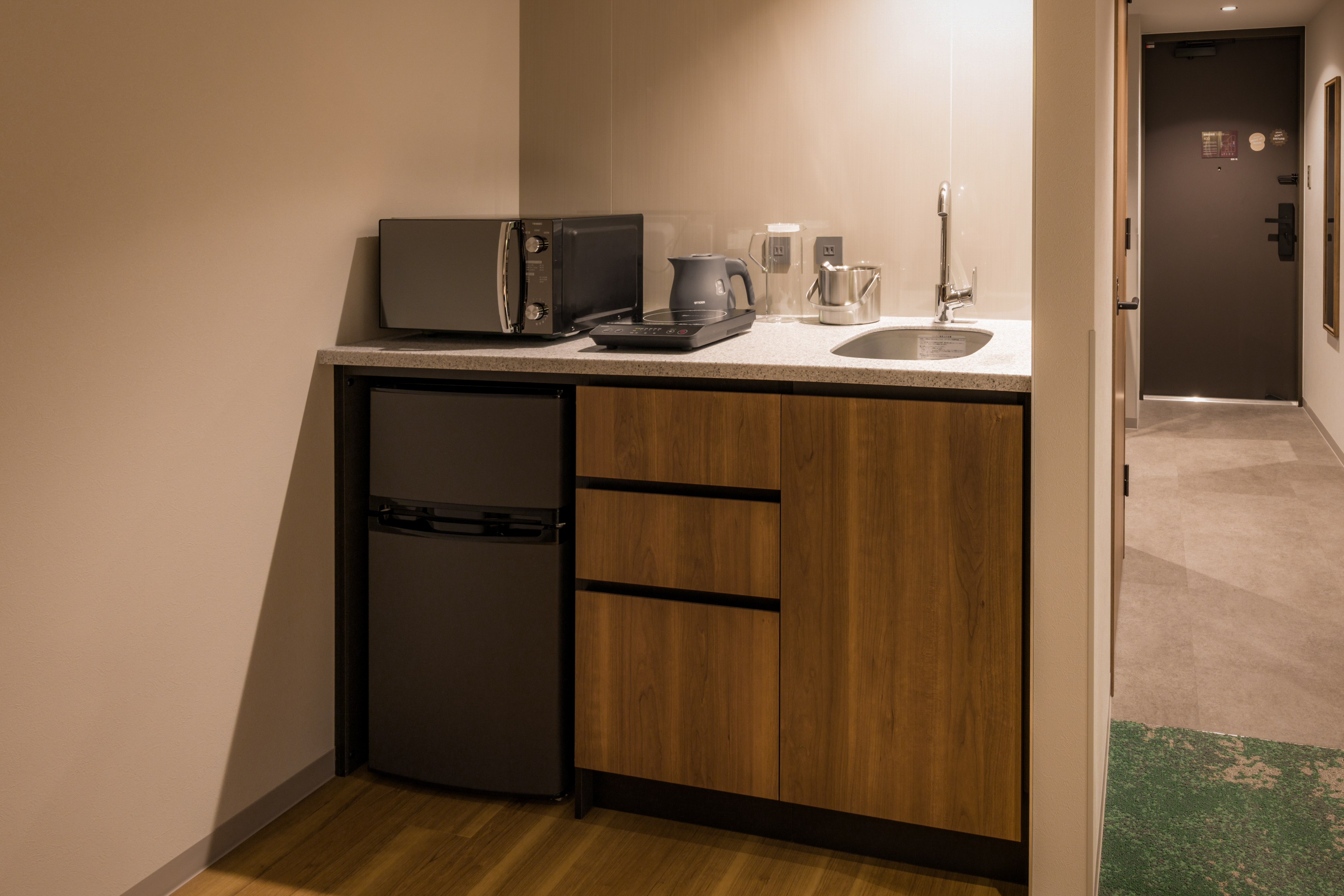 【デラックス ファミリー 2ベッド＆2バンク】