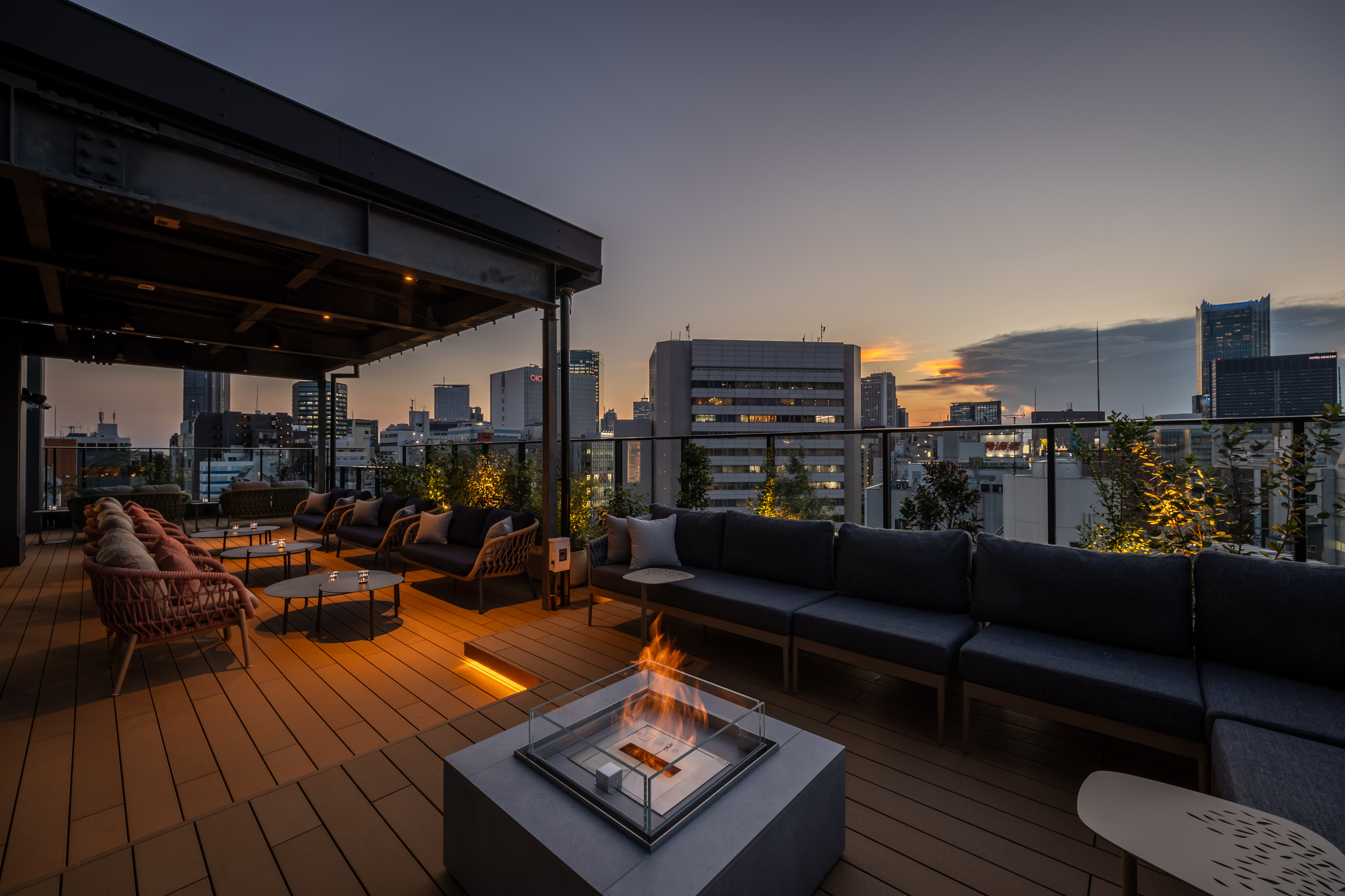 【11階テラス】