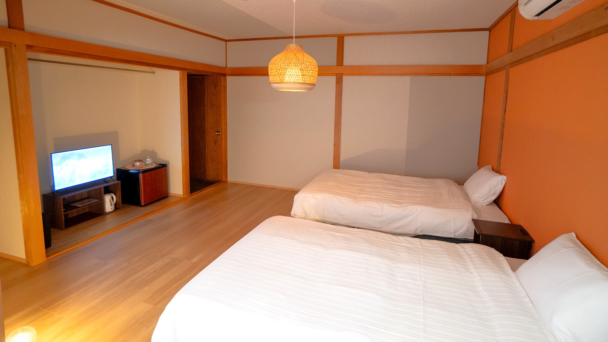 本館２階４号室