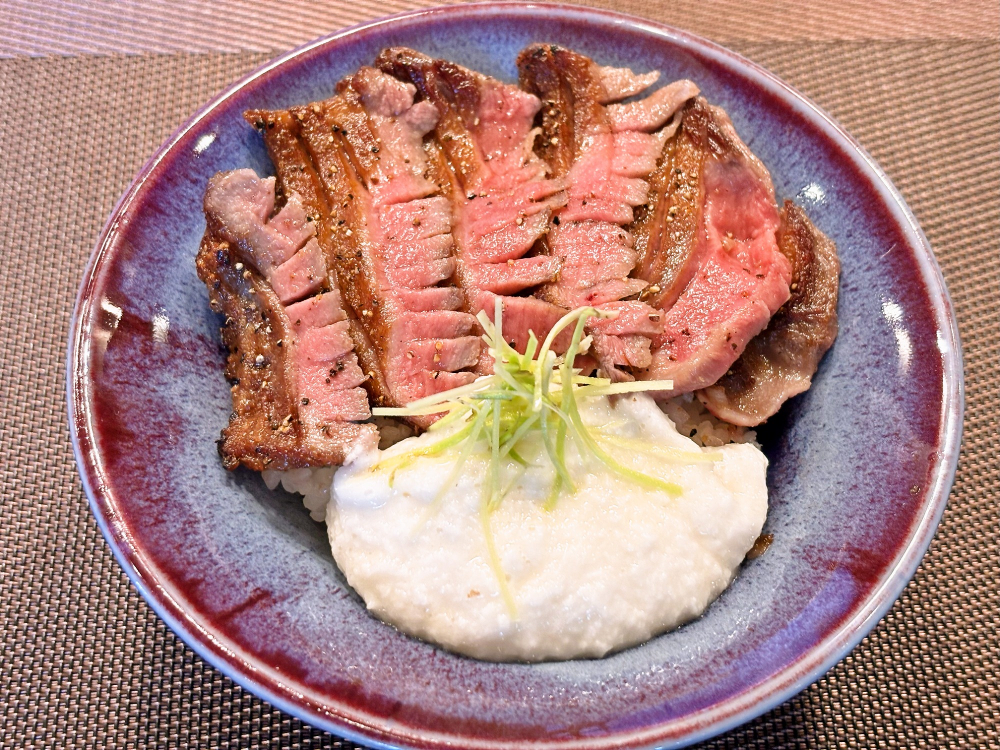 【Option】和牛タンと鳥取ねばりっこ。