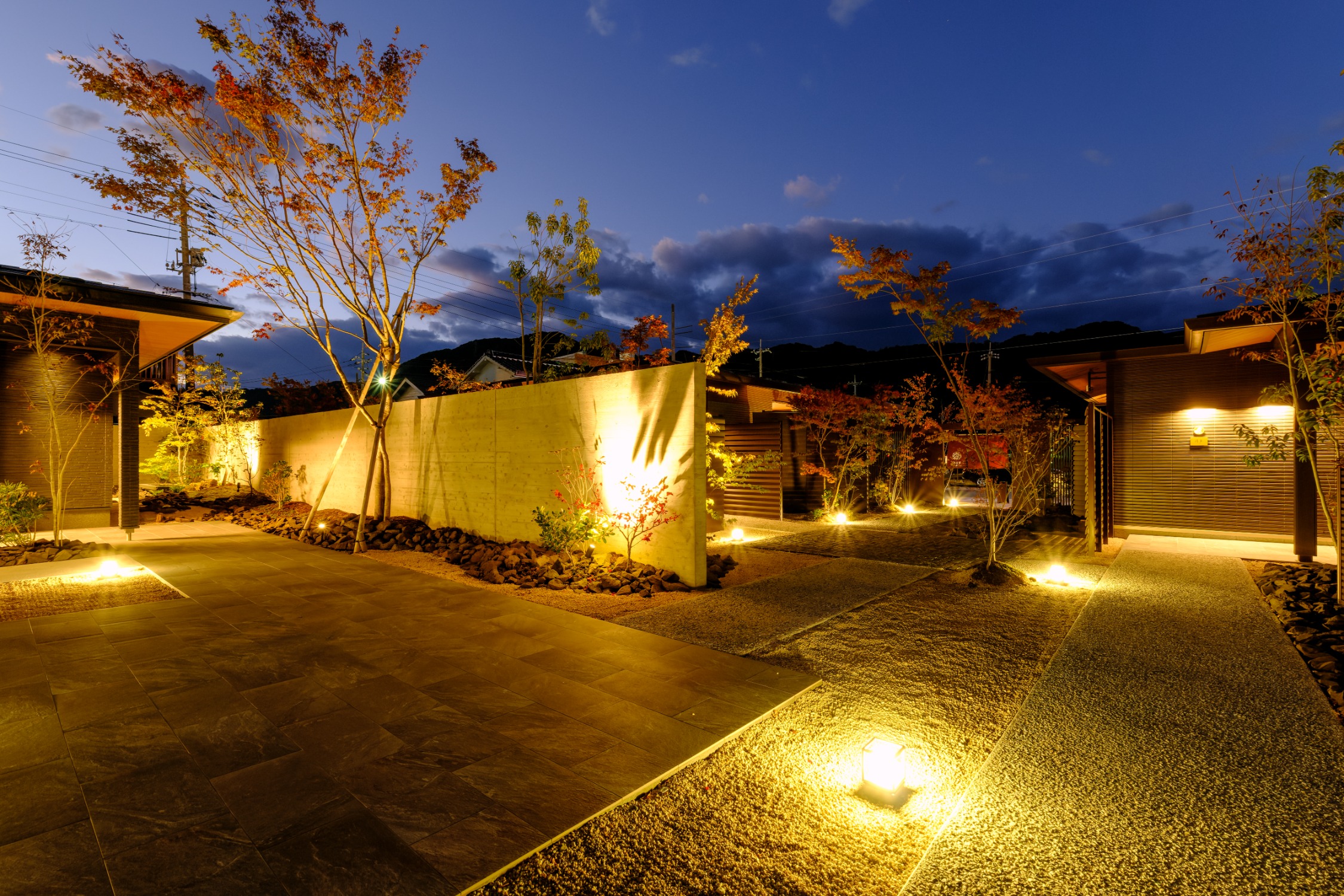 【Our Private Grounds】