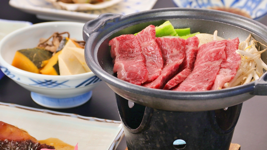 【１泊２食・四季会席】夕食はちょっと贅沢に♪地元の食材を使った四季の会席料理♪