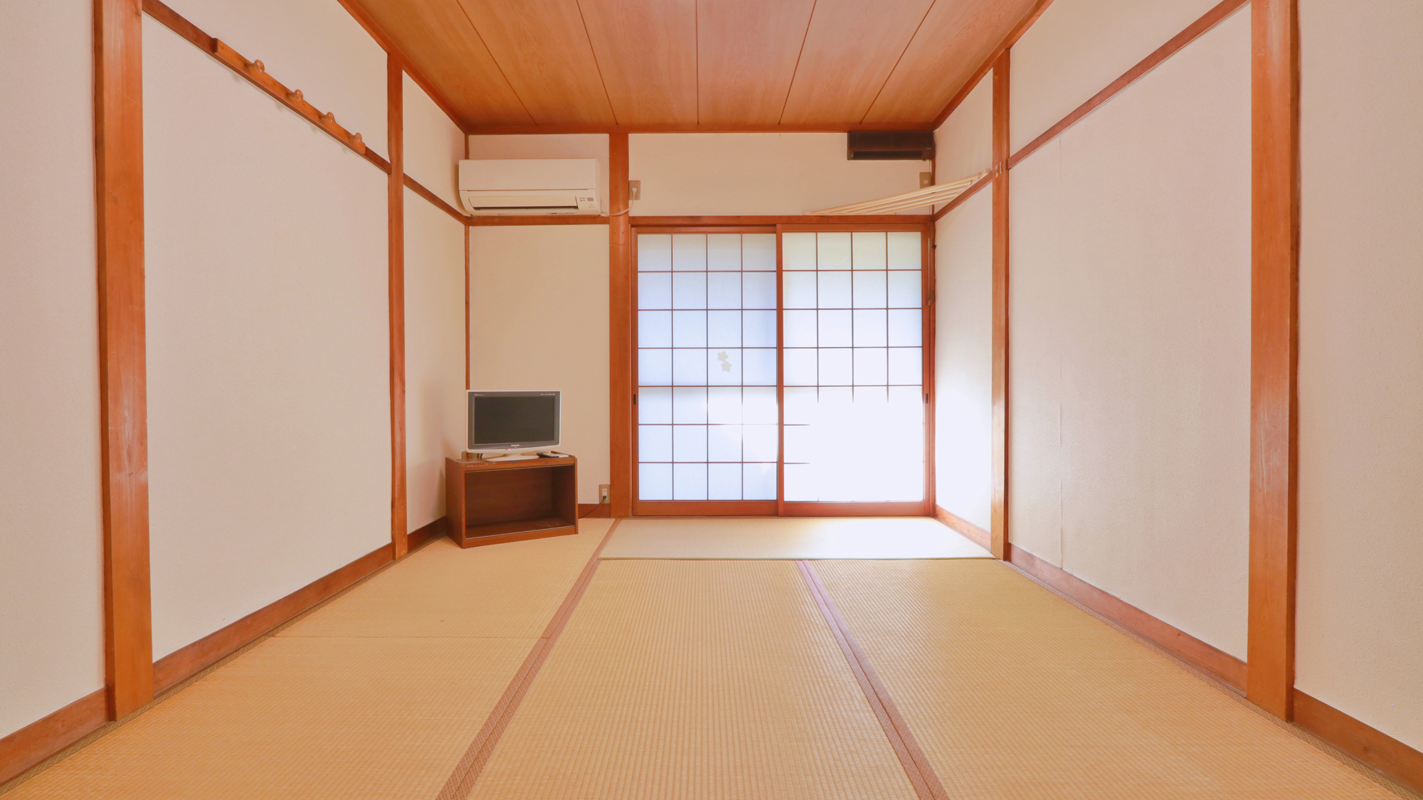 【客室】6畳和室_櫻