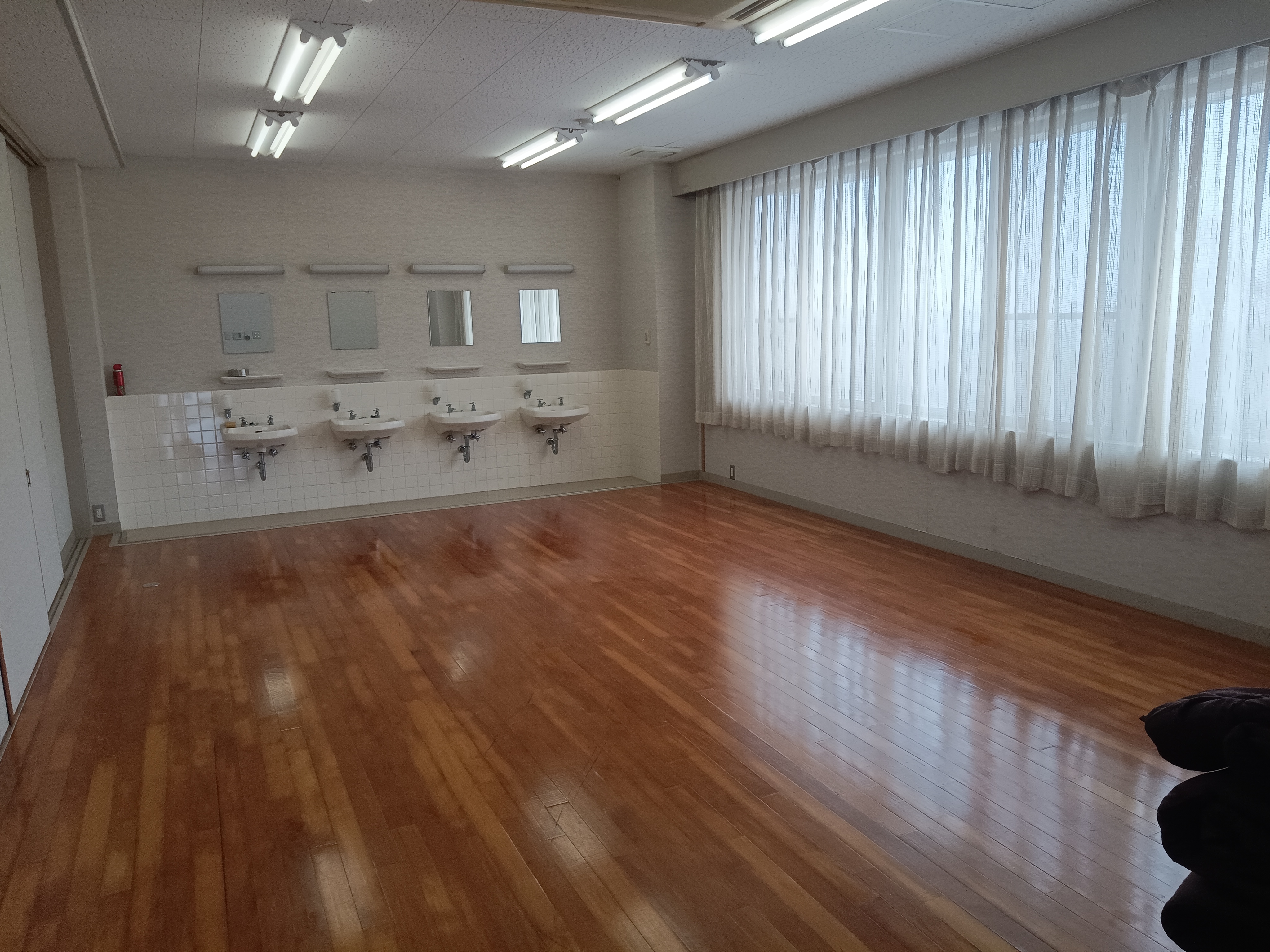 ・【研修センター/アイリス】