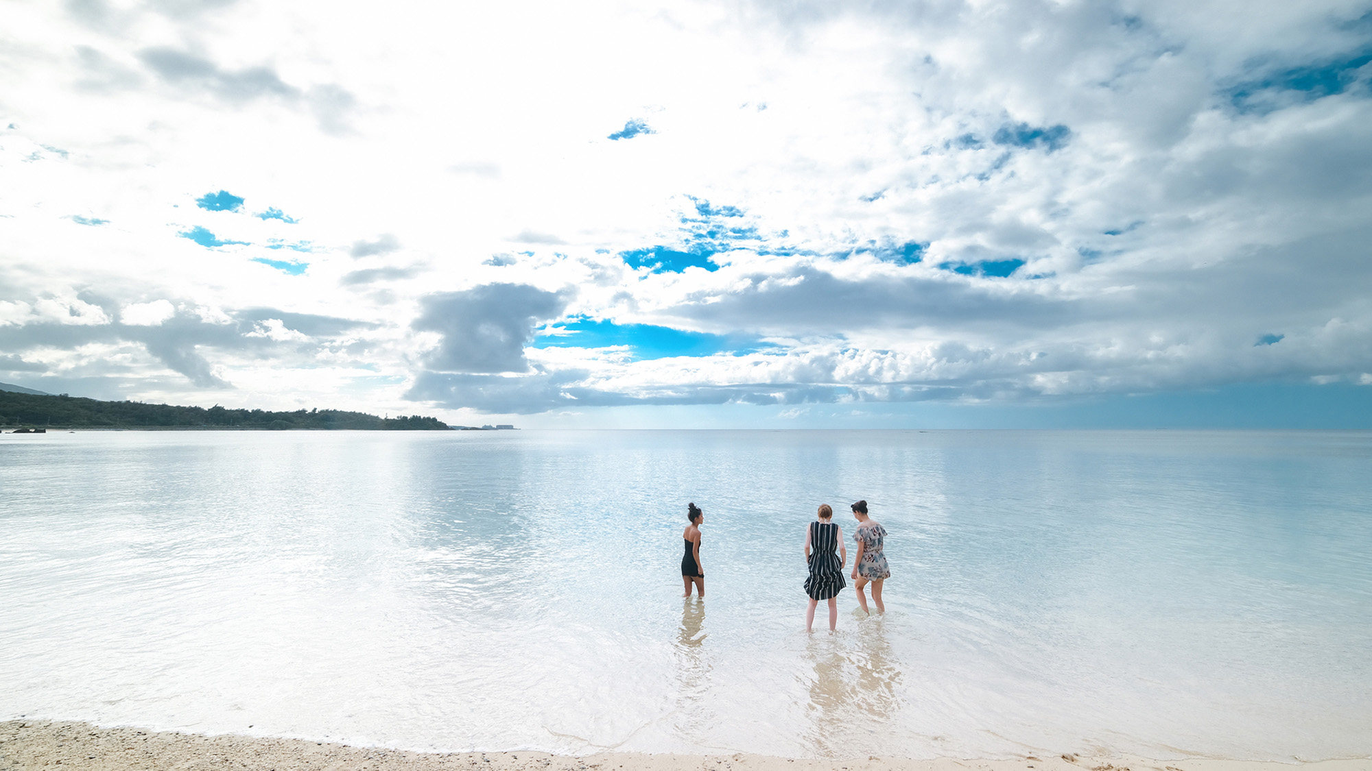 ・【周辺案内】人が少ない穴場的なビーチ。のんびり過ごすにはぴったりです