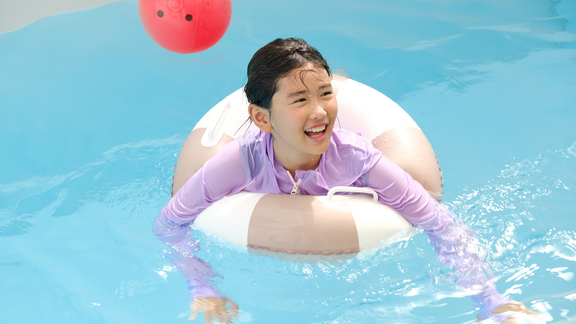 ・【プールテラス】夏休みはプールで決まり！お子様と一緒に沖縄の休日をお楽しみください