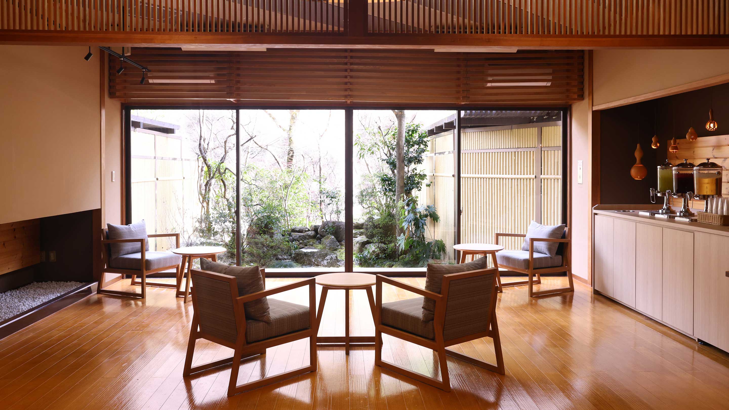 湯上りラウンジ