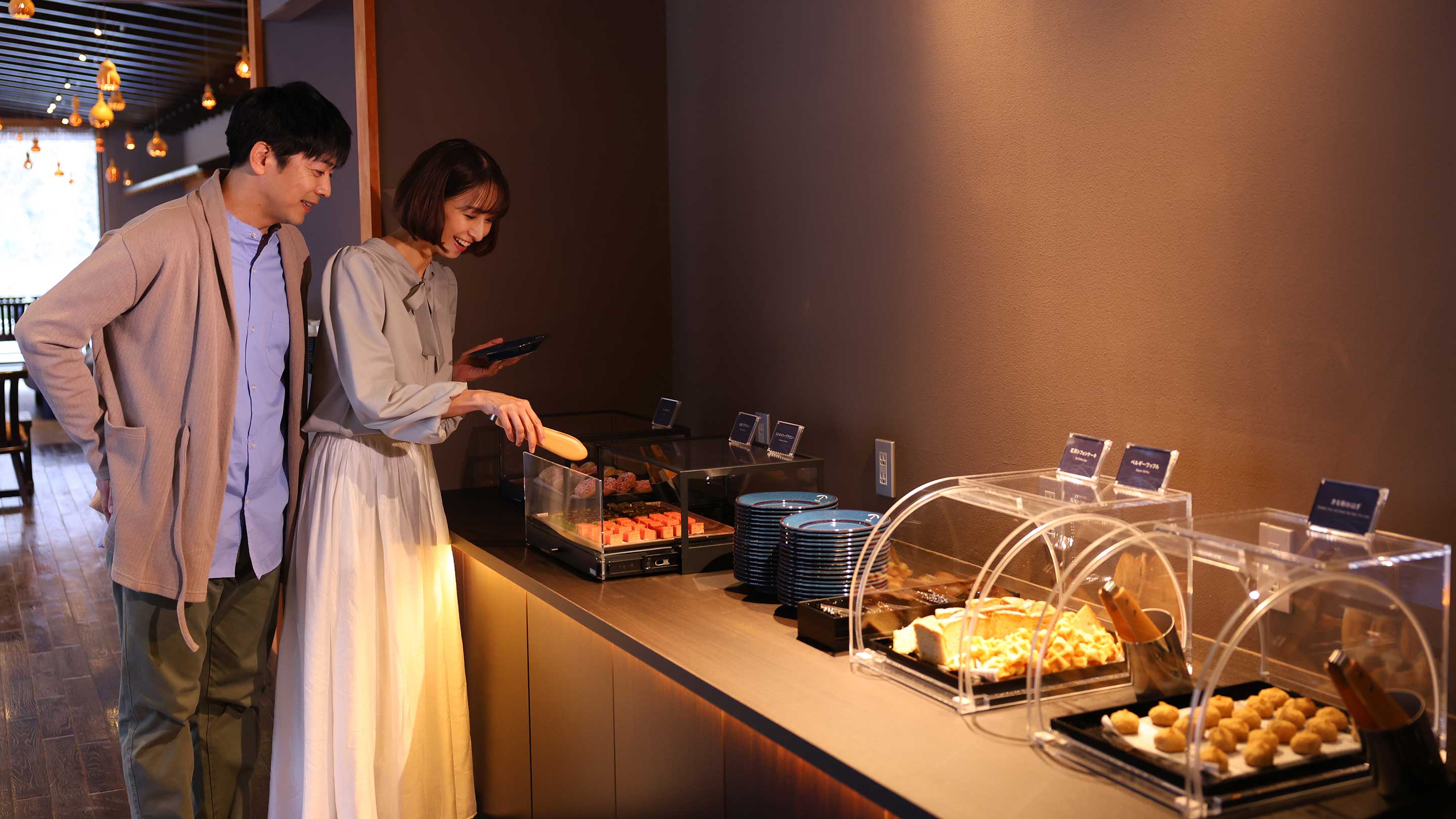 ロビーラウンジ