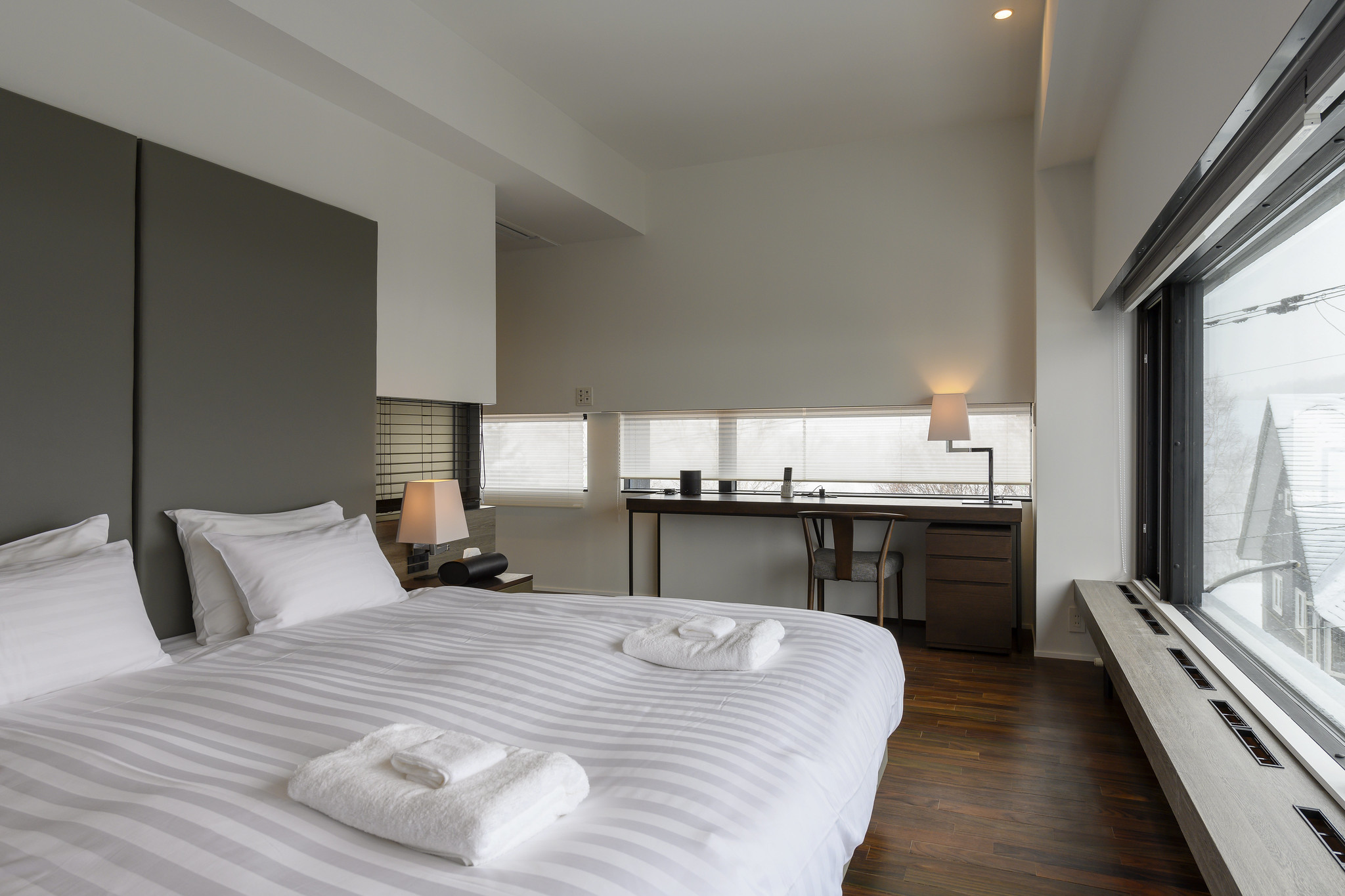 401　２ベッドルームペントハウス