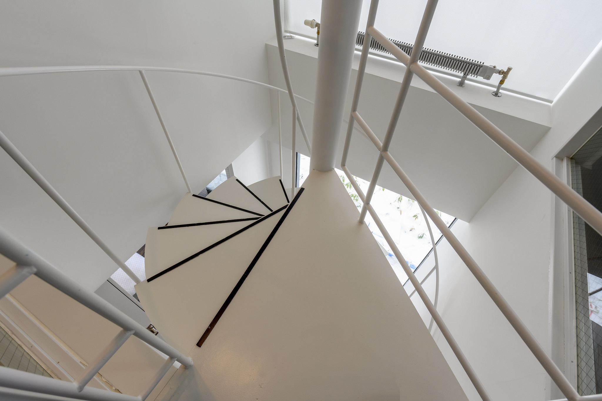 301　２ベッドルーム室内階段