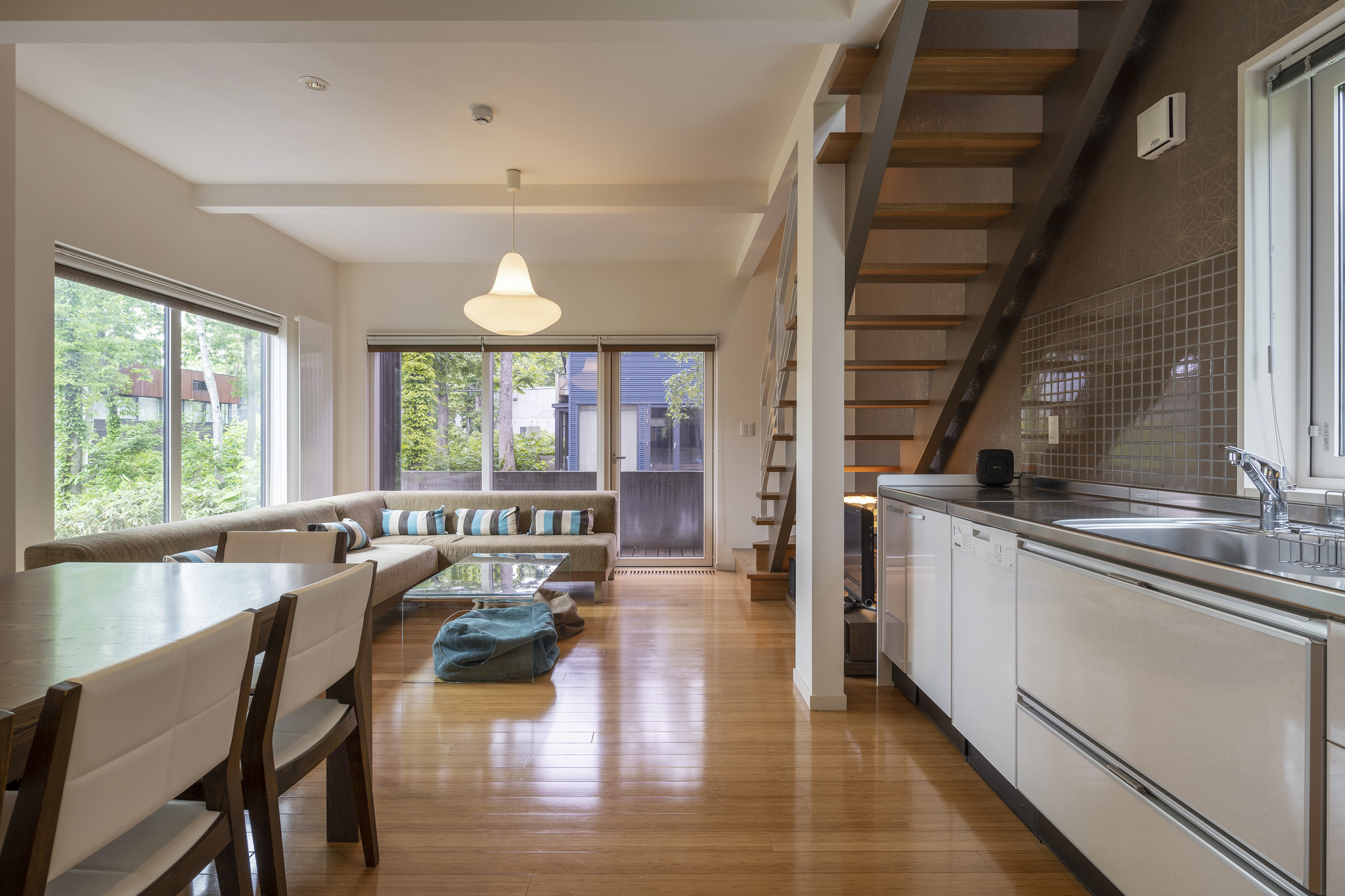 キッチン・ダイニングエリア