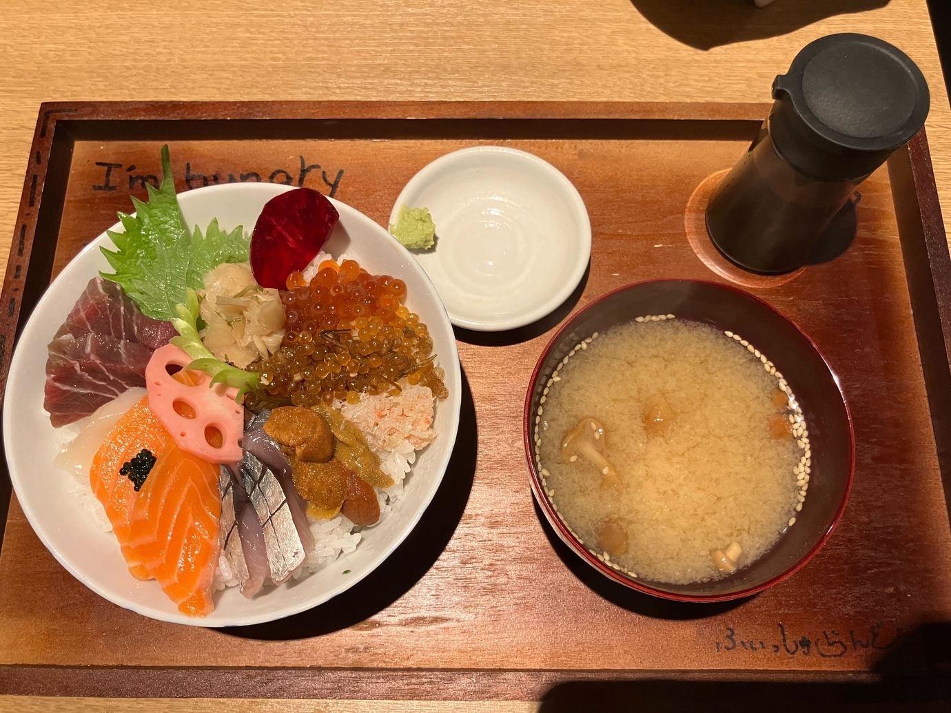 【朝食付】ビジネスホテルでこの贅沢 市場要らずの北海道海鮮丼