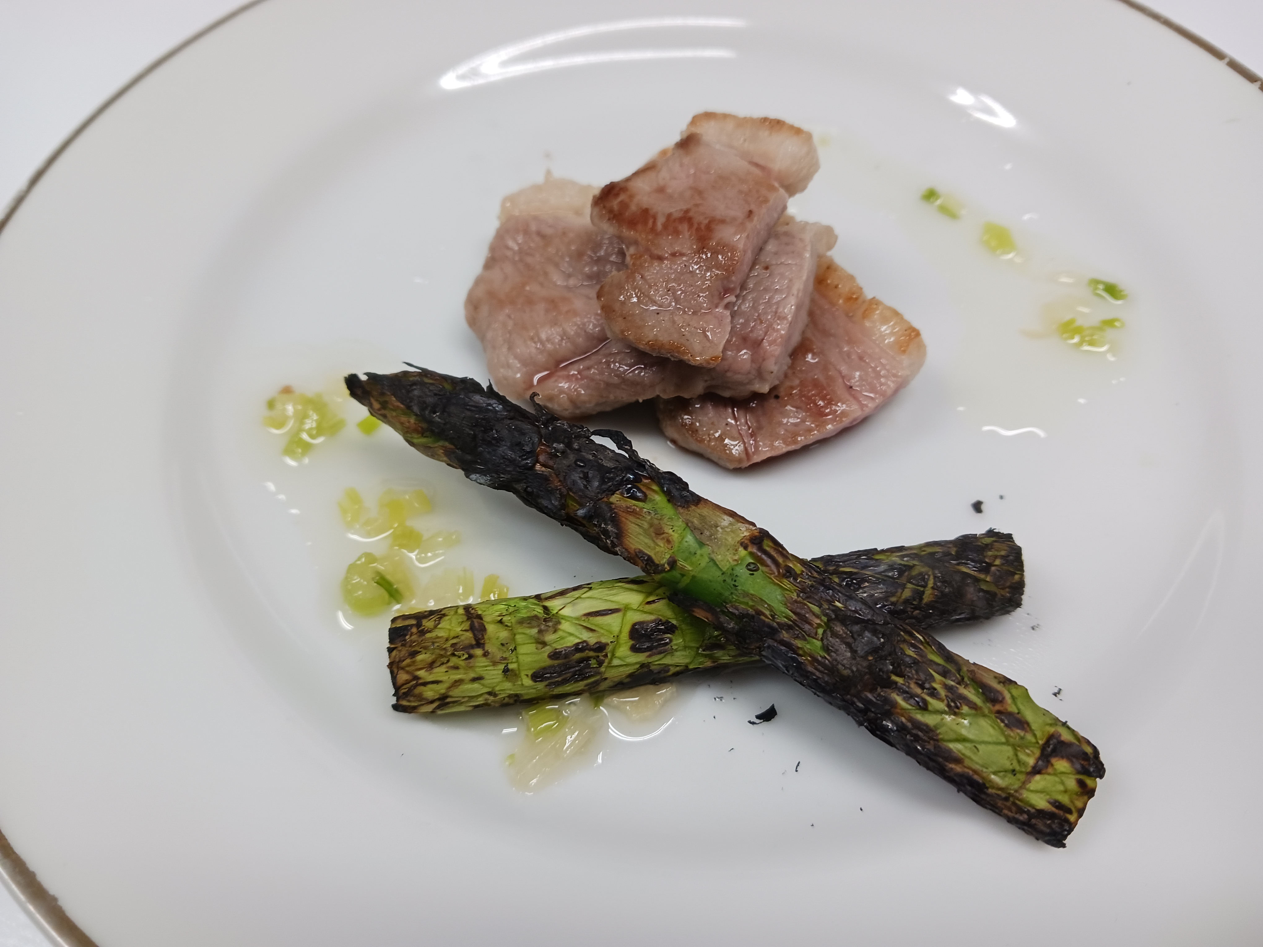 鴨肉ステーキ