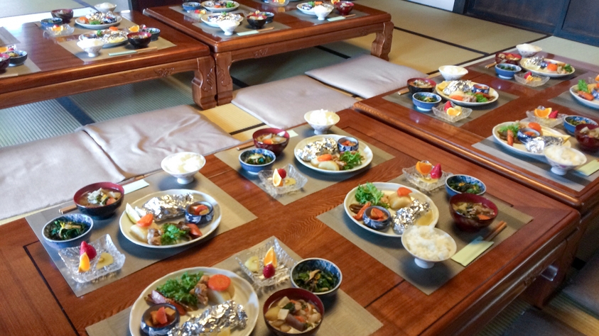 【2食付】☆一日一組限定☆　おかあさんの里山料理を食べて過ごす古民家スローライフ♪